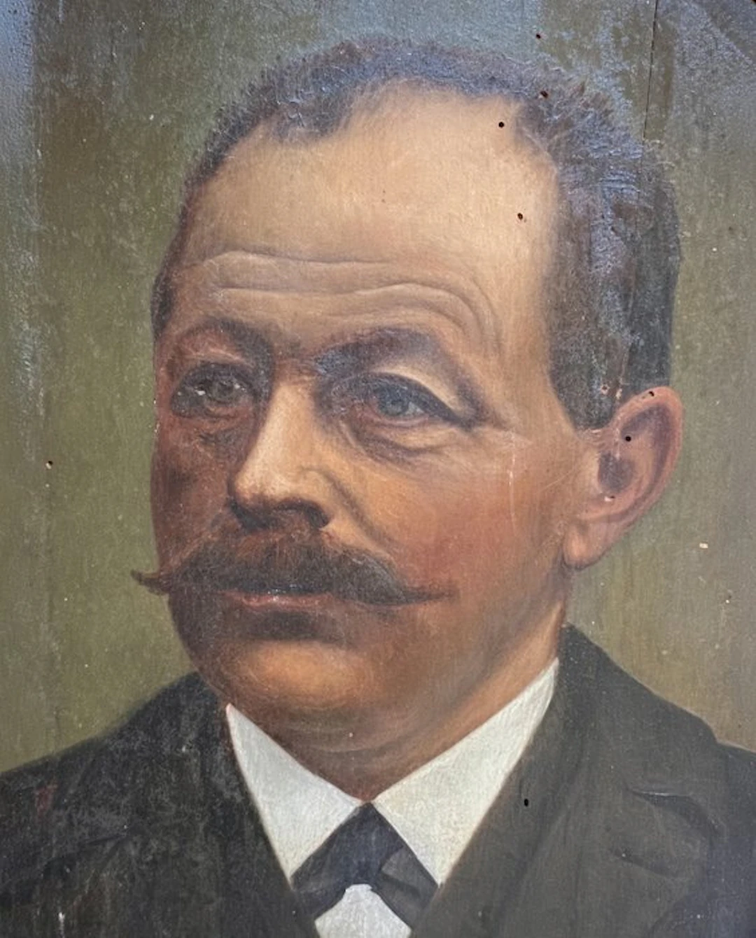 European school (XX) - Ritratto virile ovale
