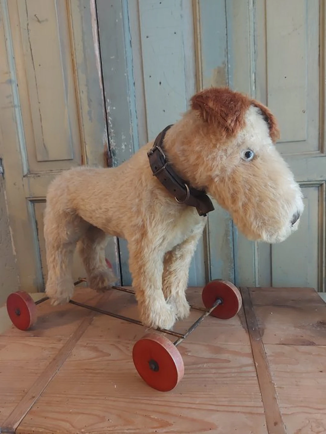 Ongemerkt - Plush toy Vintage fox terrier hond op ijzeren...