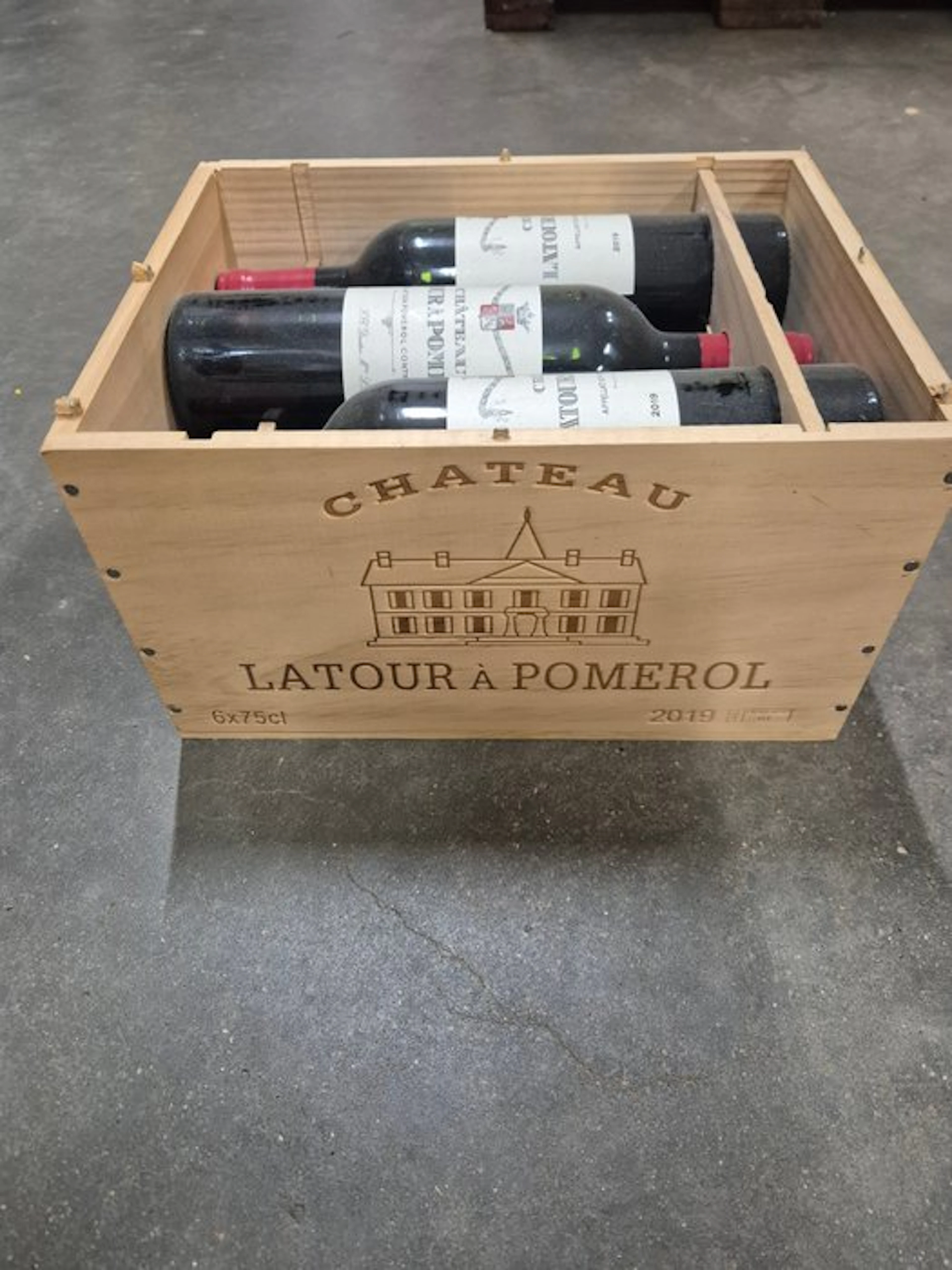2019 Chateau Latour à Pomerol - Pomerol - 6 Bottles (0.75L)