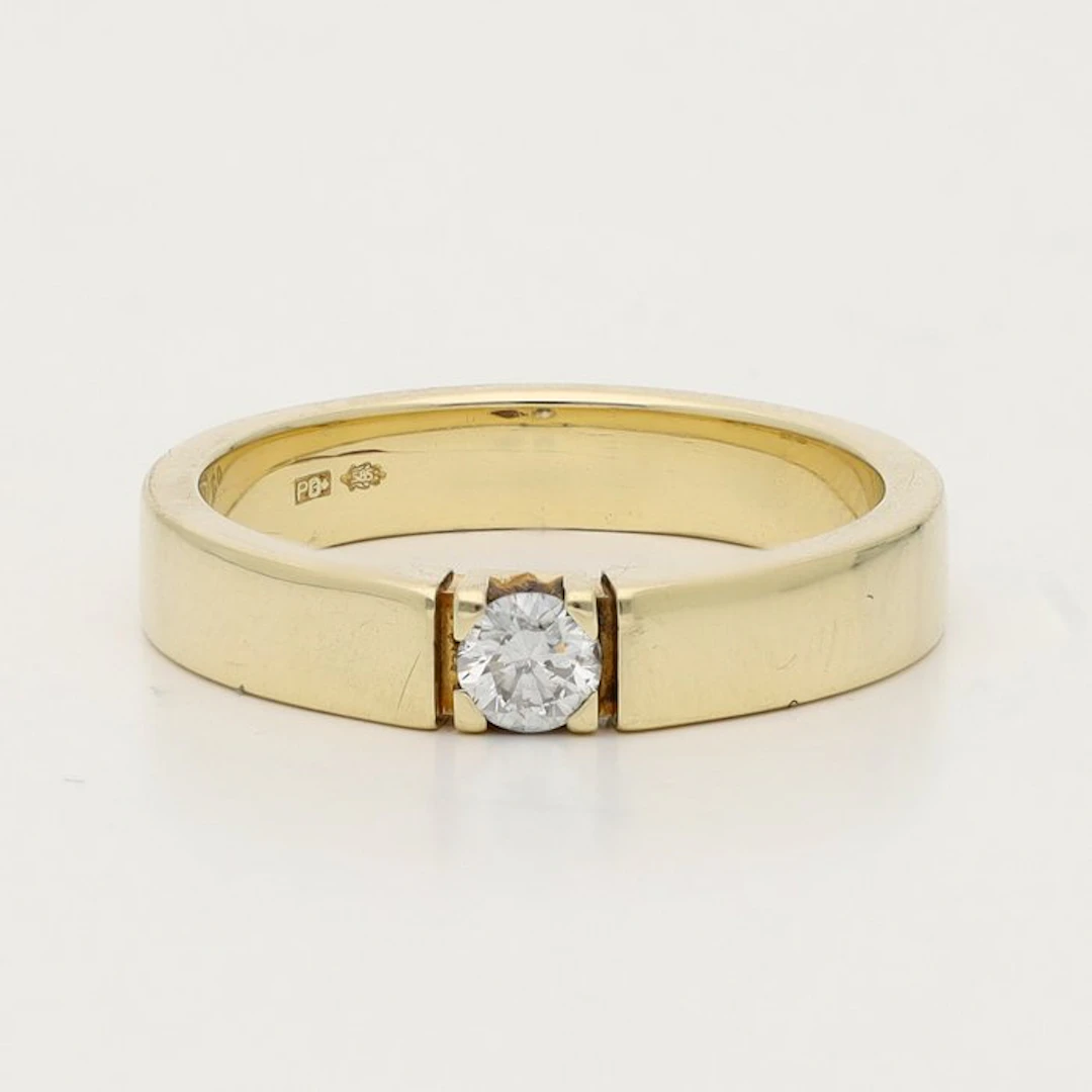 Ring - 14 kt. Yellow gold - 0.17ct. tw. Diamond (Natural)