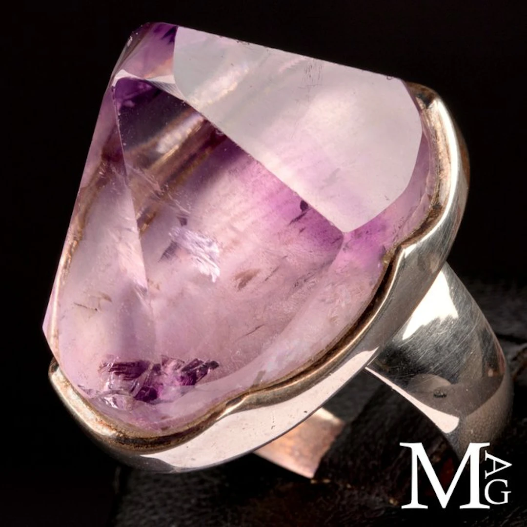 Natural Faceted Amethyst Point in 925 Silver Ring...