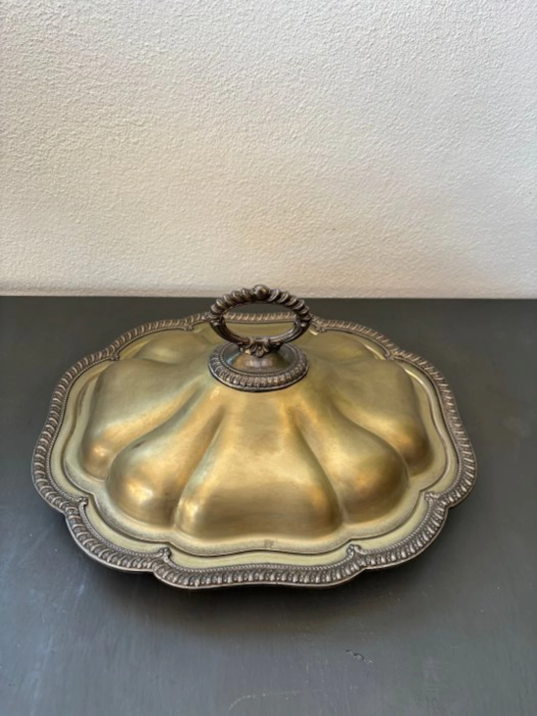 Platter - silvered metal - Victorian style
