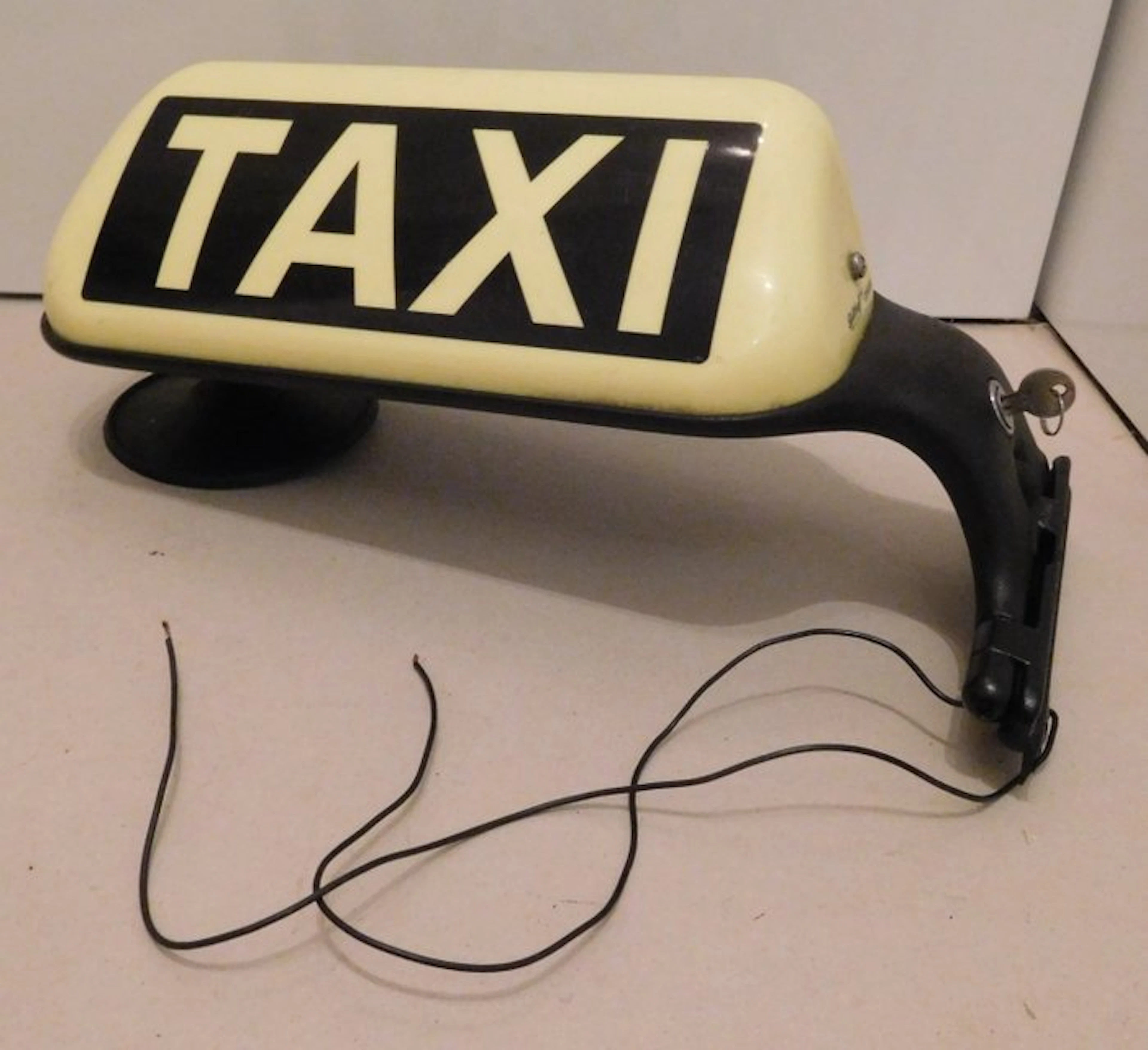 Splithoff - Lamp - Plastic, Rubber, Metal - Taxi dashboard lamp
