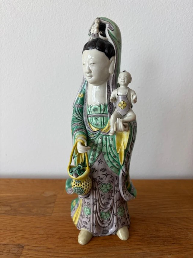 Guanyin with Child & Fish Basket (Songzi / Yulan Guanyin)...