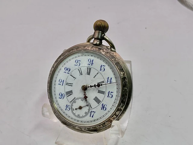 Cilindro Argento . Quadrante 12/24 ore . 1900 . - 1850-1900