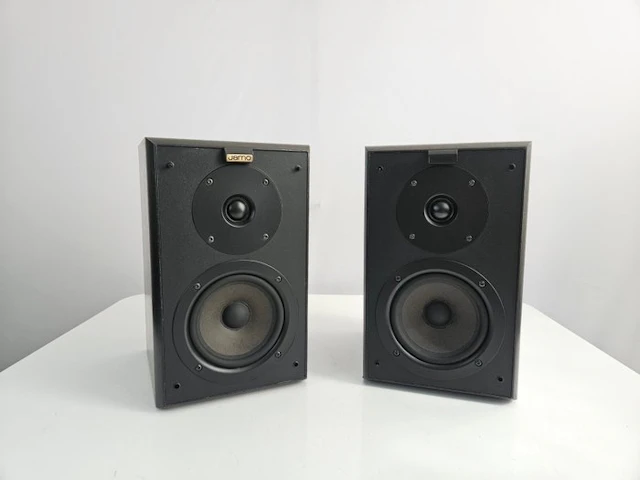 Jamo - Cornet 40 II / 2-Way Bass Reflex Bookshelf Speaker set