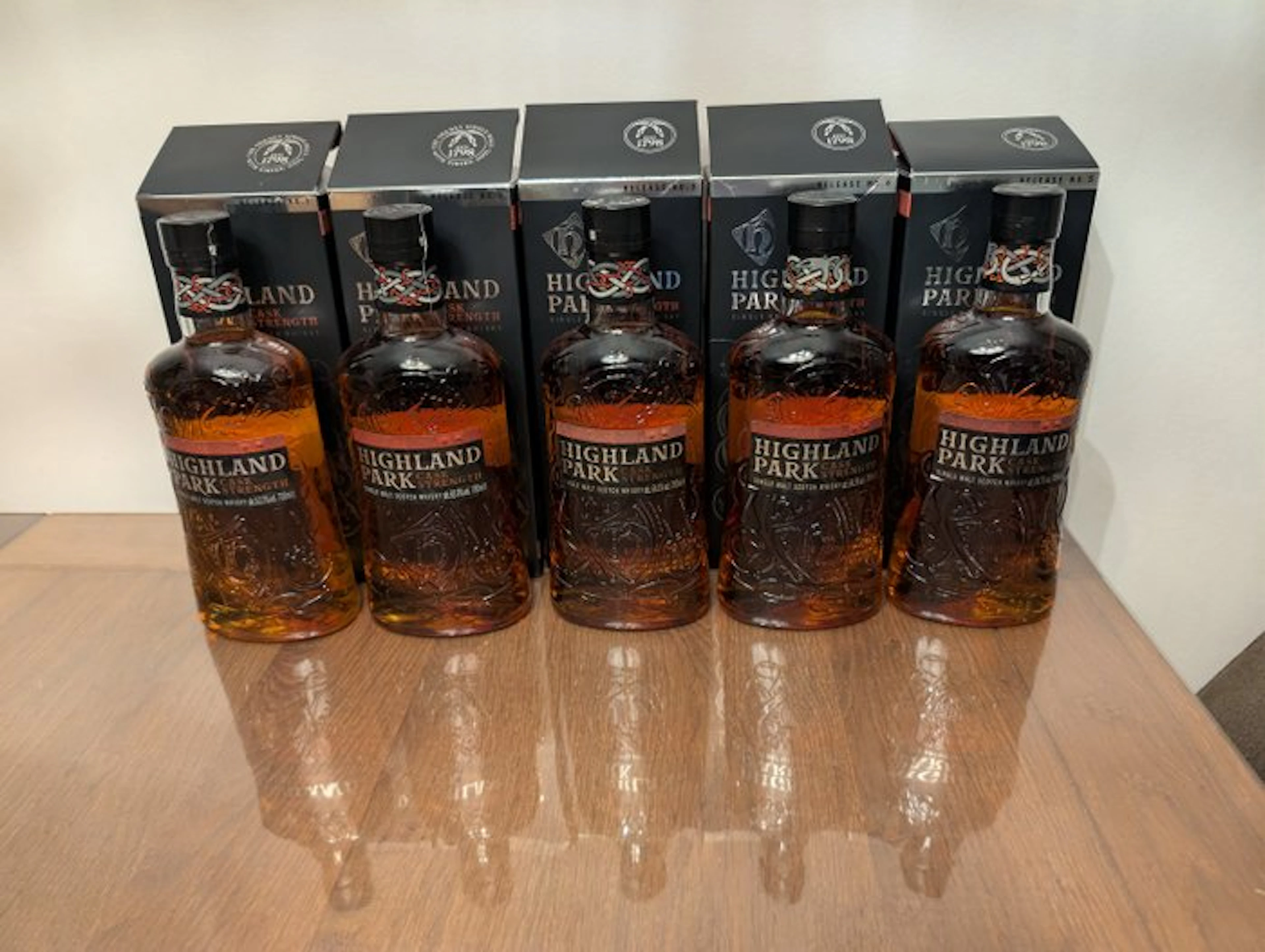 Highland Park Cask Strength Release No.1 - No.2 - No.3...