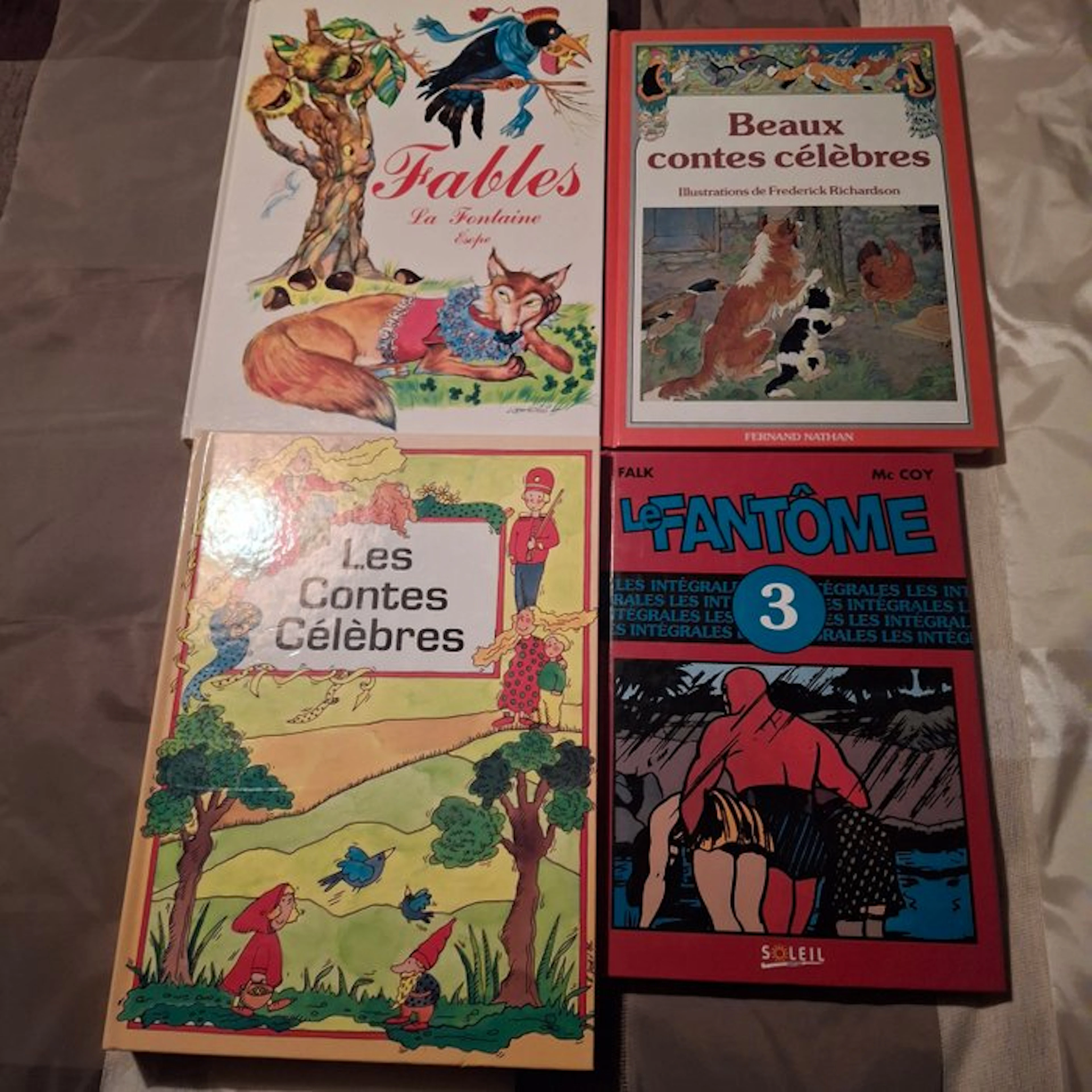 autre - Lot de 4 livres sur le thème des Contes de fées - 1981-1998