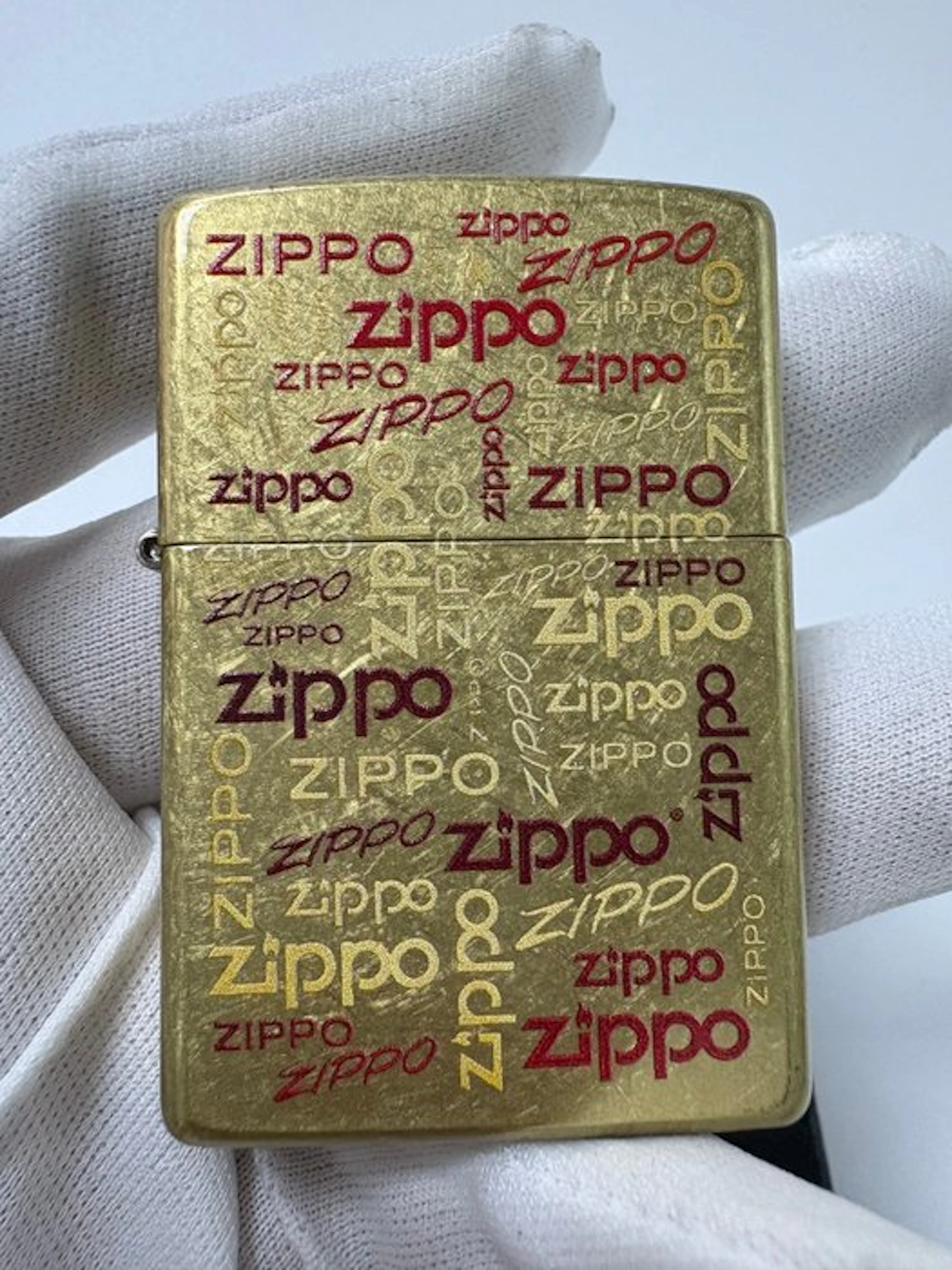 Zippo - Zippo con stampa all-over - No reserve price - Lighter - Brass
