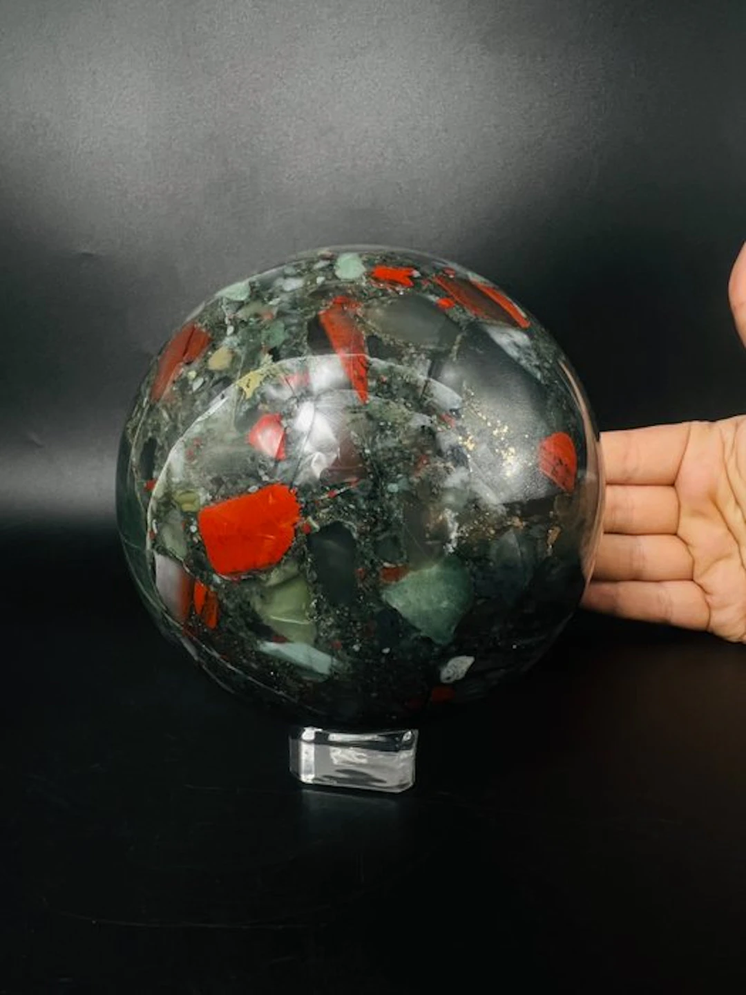 Dragon Blood Jasper Sphere – Tshipise, South Africa Ø 123mm- 2926 g - (1)