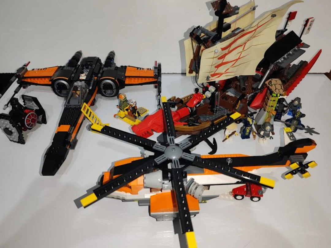 LEGO Set - Creator, Star Wars, Ninjago - 7345; 75102; 75194; 9448
