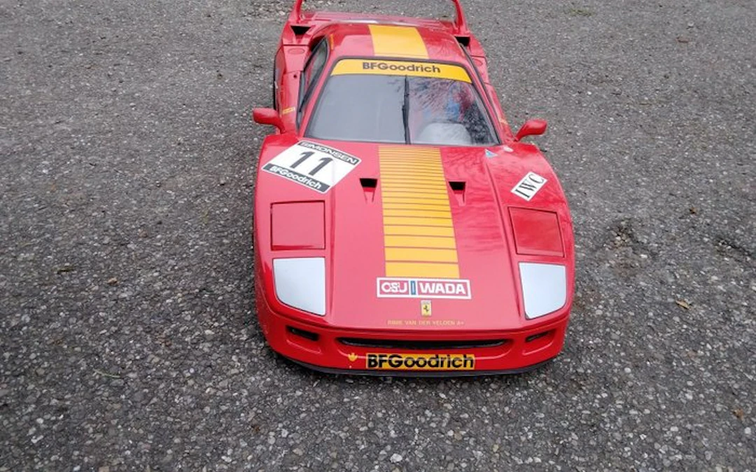 Pocher 1:8 - Model car - Ferrari F40 "GT WINNER"