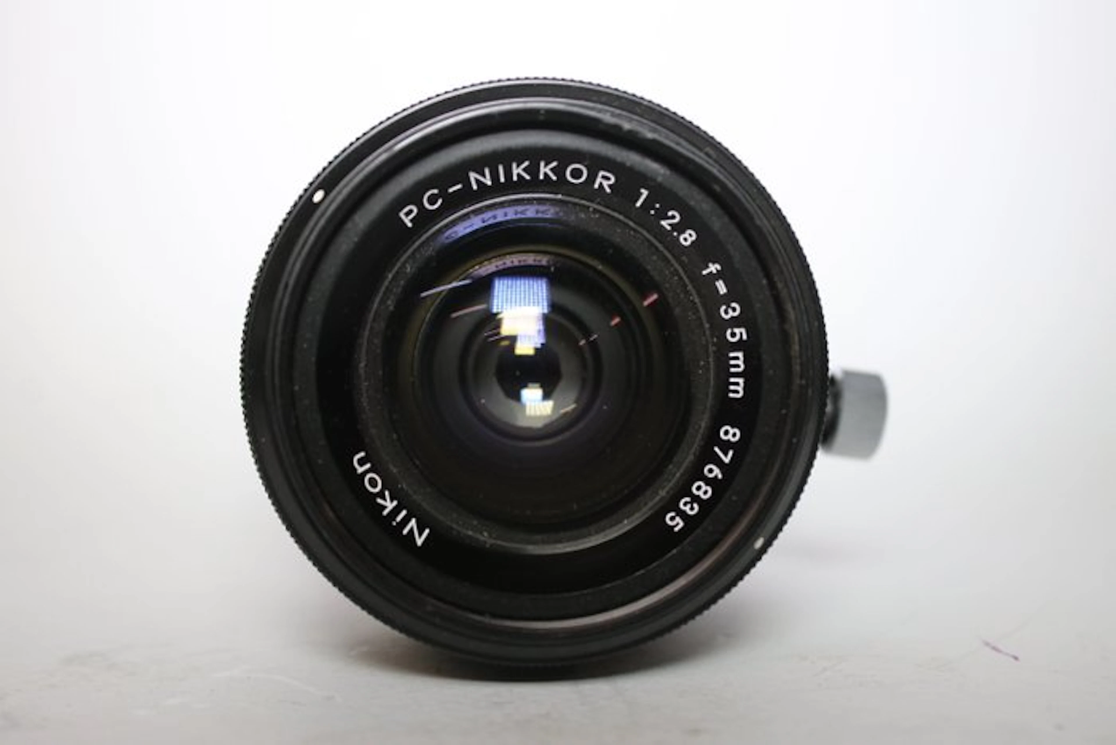 Nikon Pc-Nikkor 35mm f/2.8 Camera lens