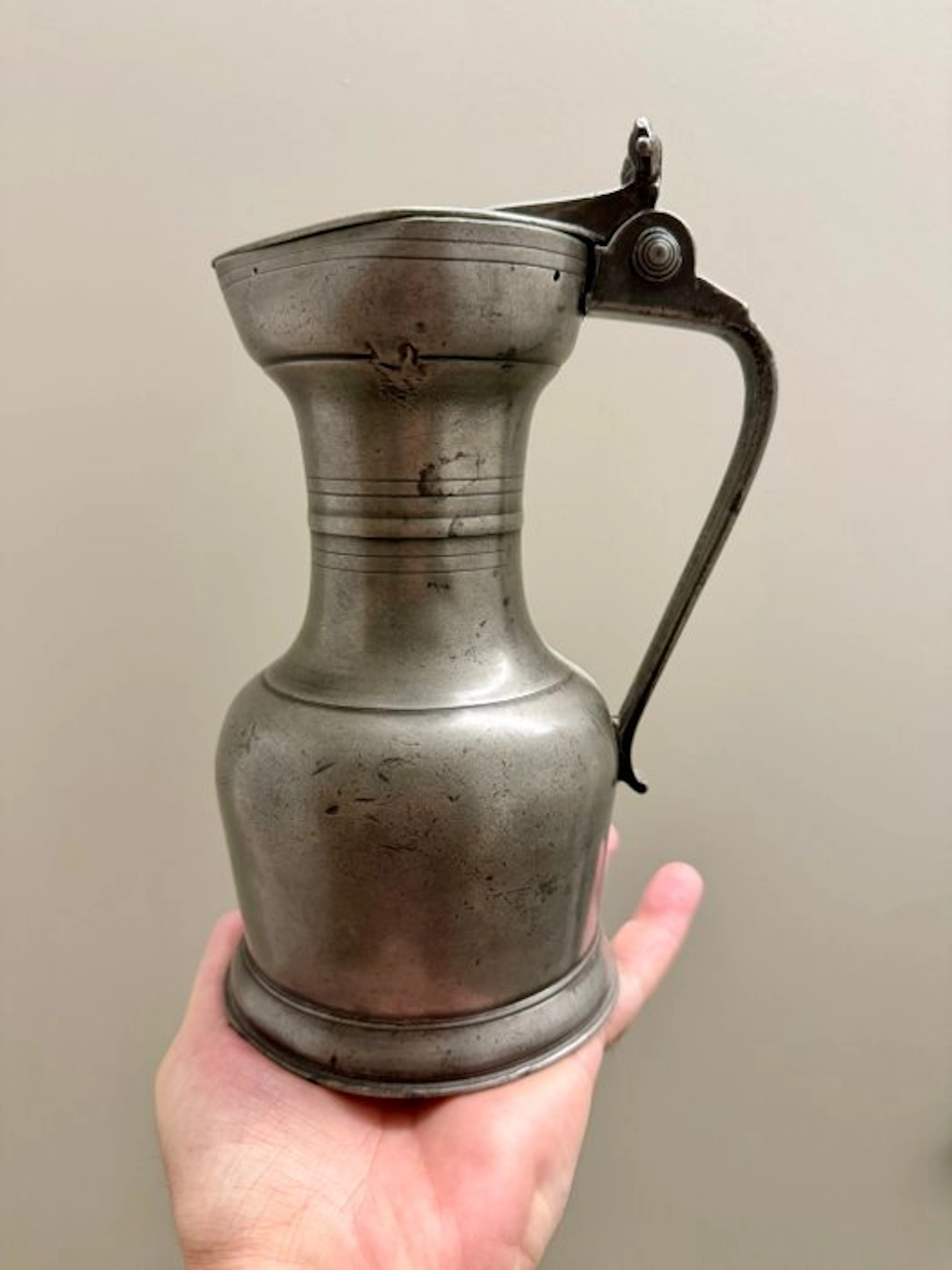 Jug - Tin - Chalice jug from Vevey, circa 1750