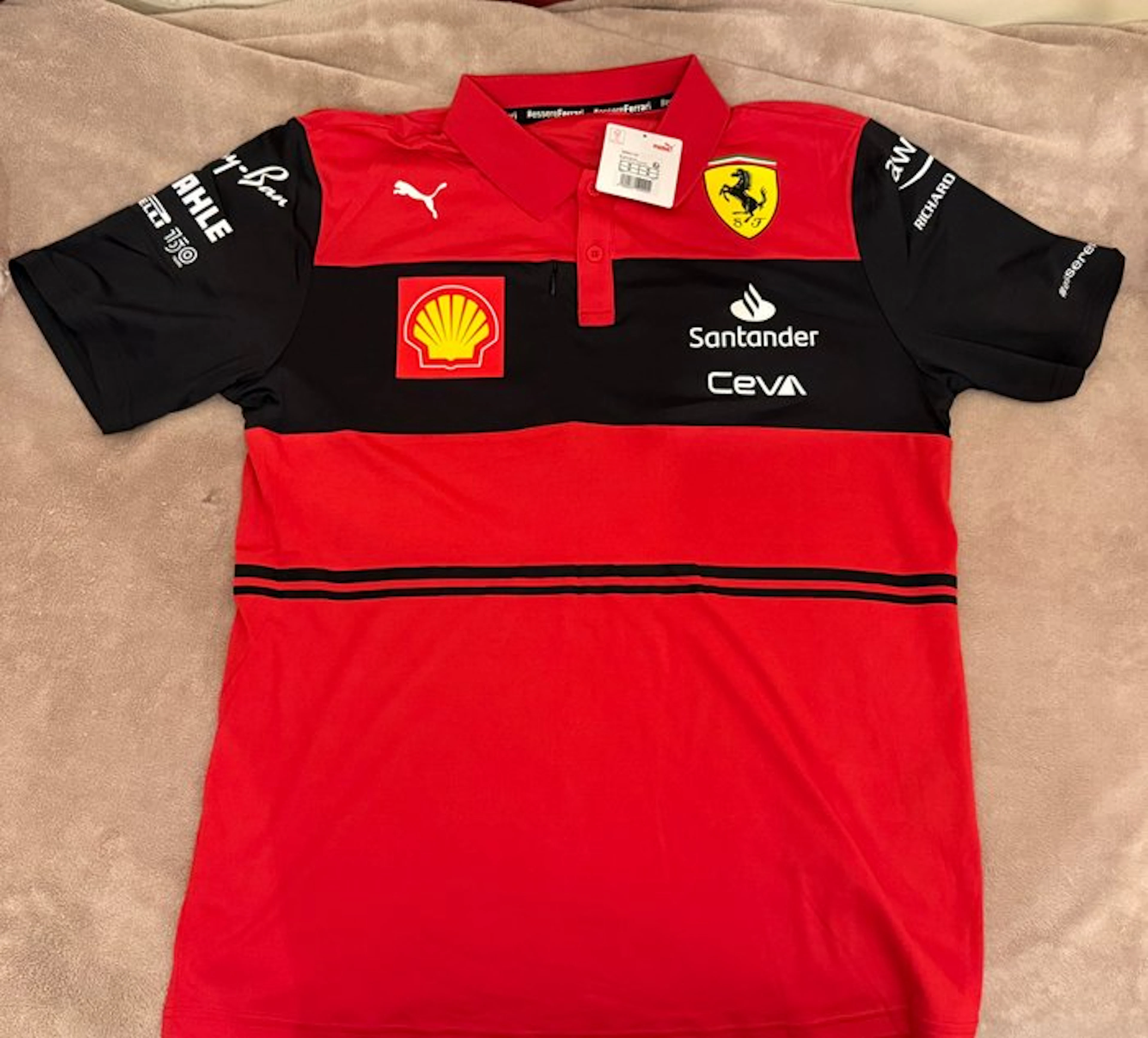 Ferrari - Formula One - 2022 - Car racing team polo