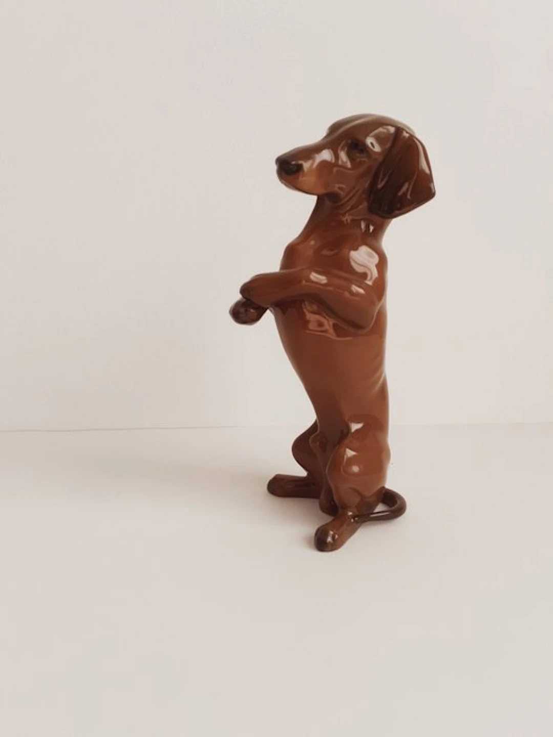 Rosenthal - Paul Meyer-Piritz - Statuette, teckel - 18 cm - Porcelain - 1940