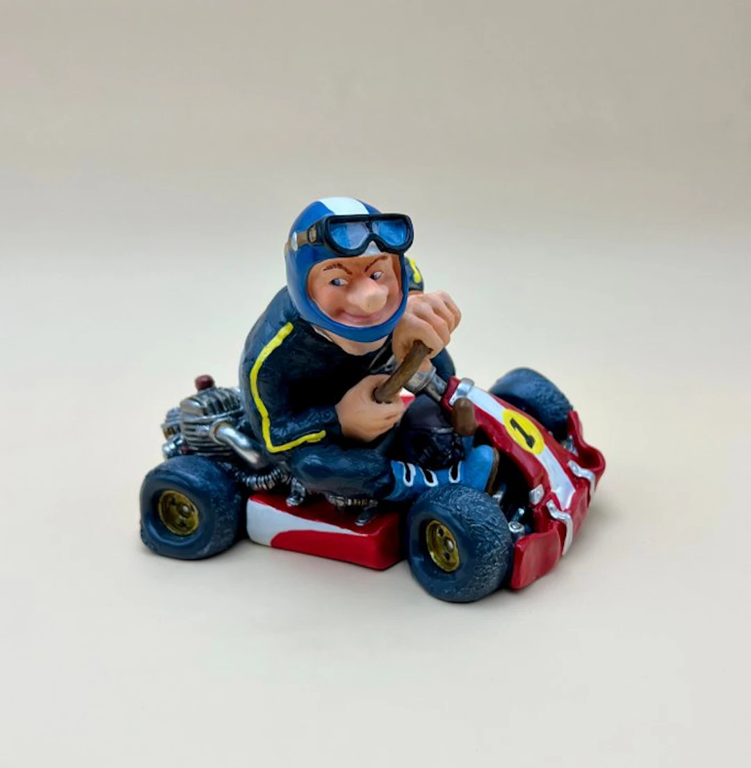 Parastone - Figurine - ***Go kart Racer*** Collection Profisti - Polystone