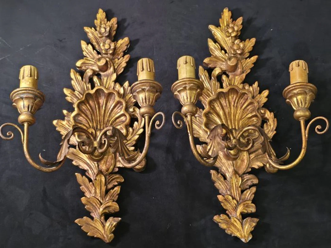 Wall sconce (2) - Wood - Pair of 19th-century gold wall sconces.