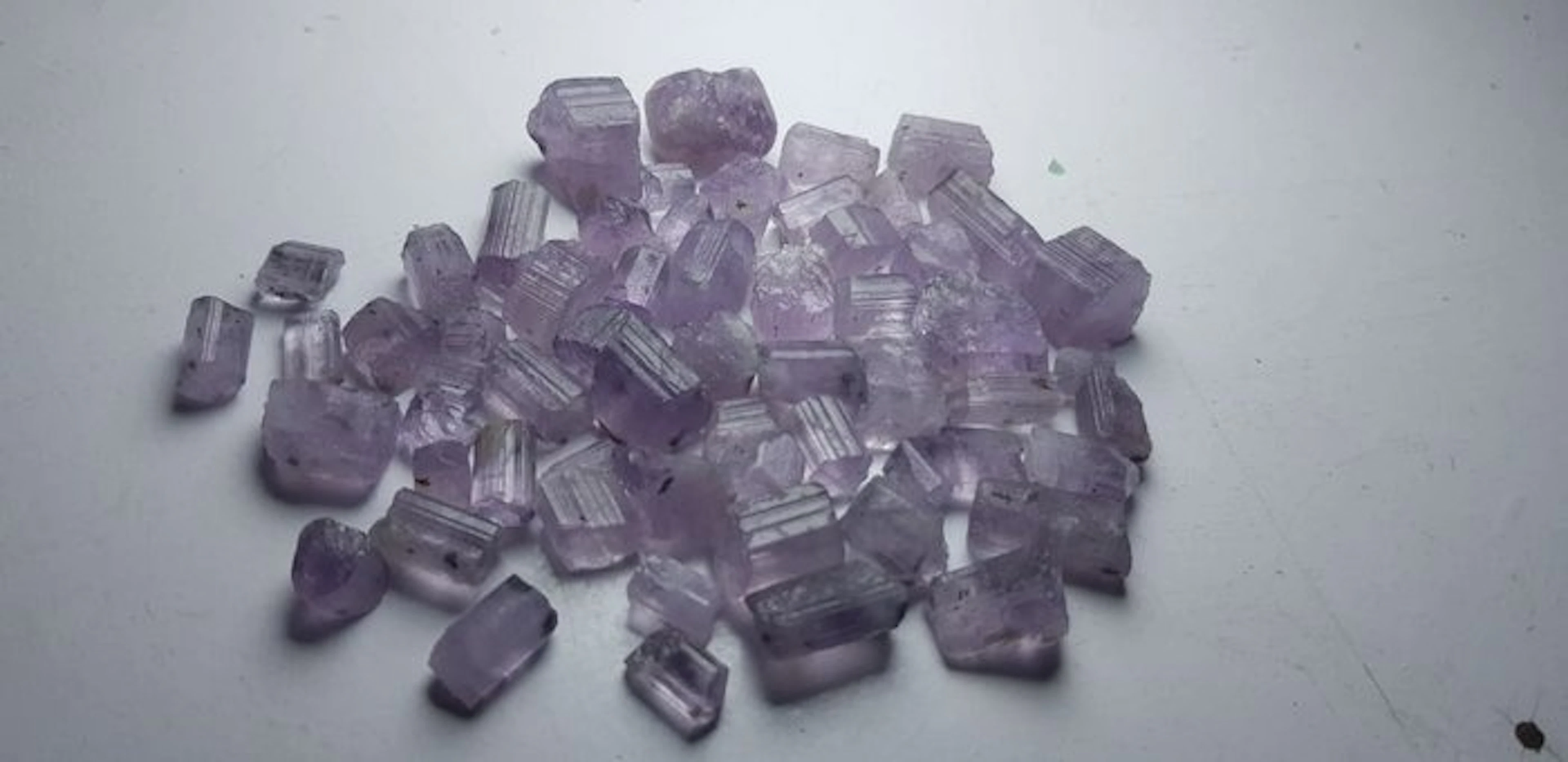 Natural purple color rough scapolite Crystals- 65 g - (67)
