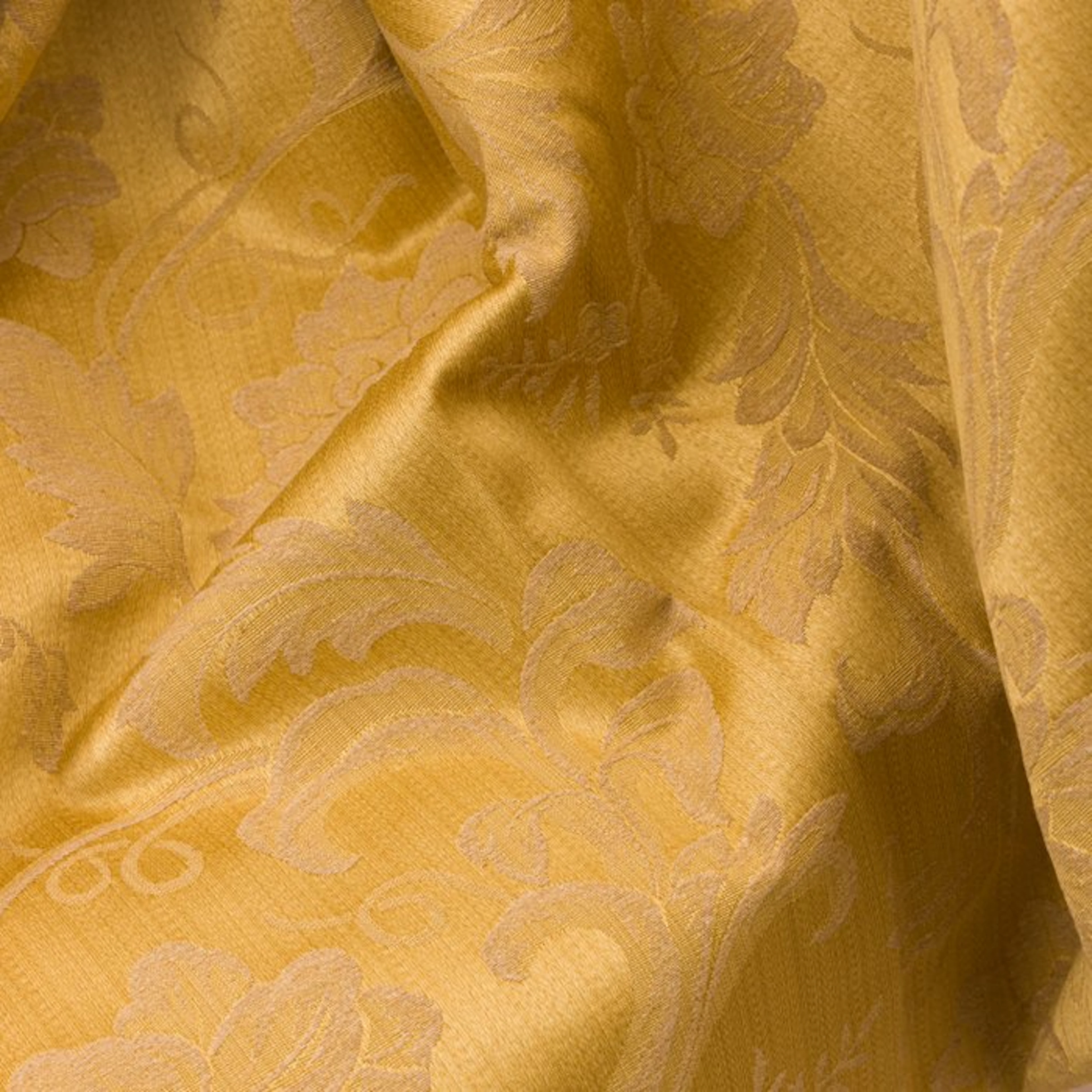BA132 - Elegant Gold Damask Jacquard Fabric - Upholstery...