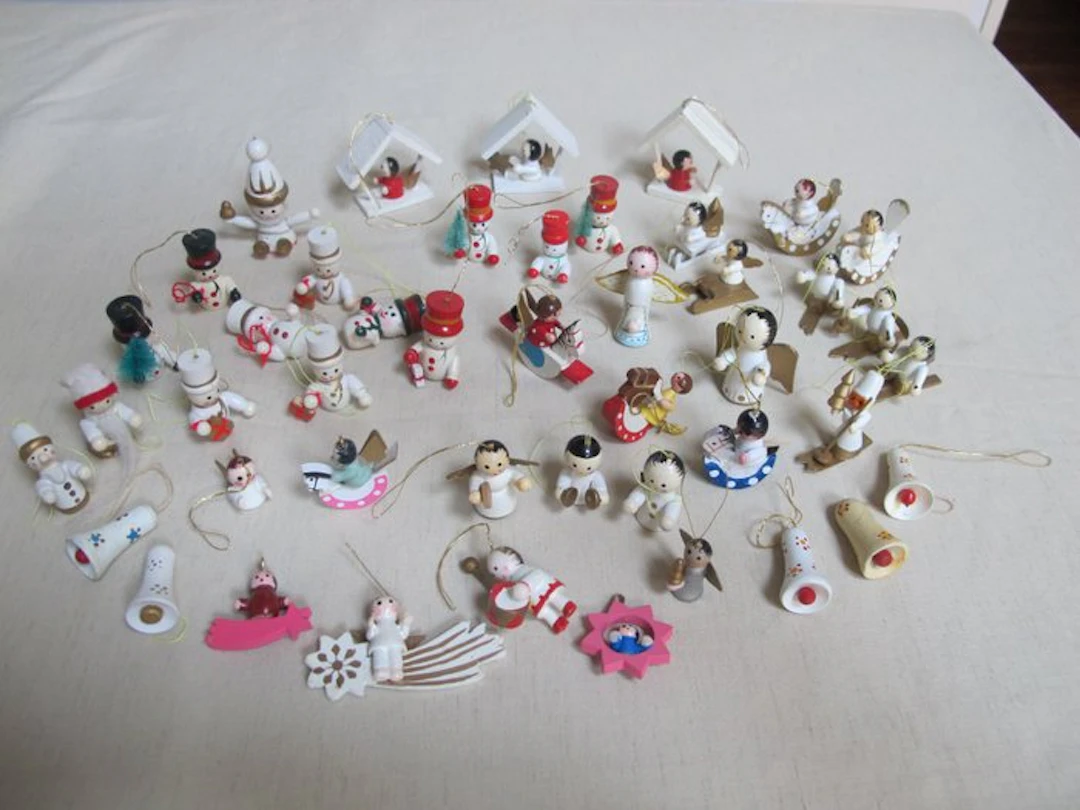 Christmas tree ornament (45) - Vintage wooden Christmas figures