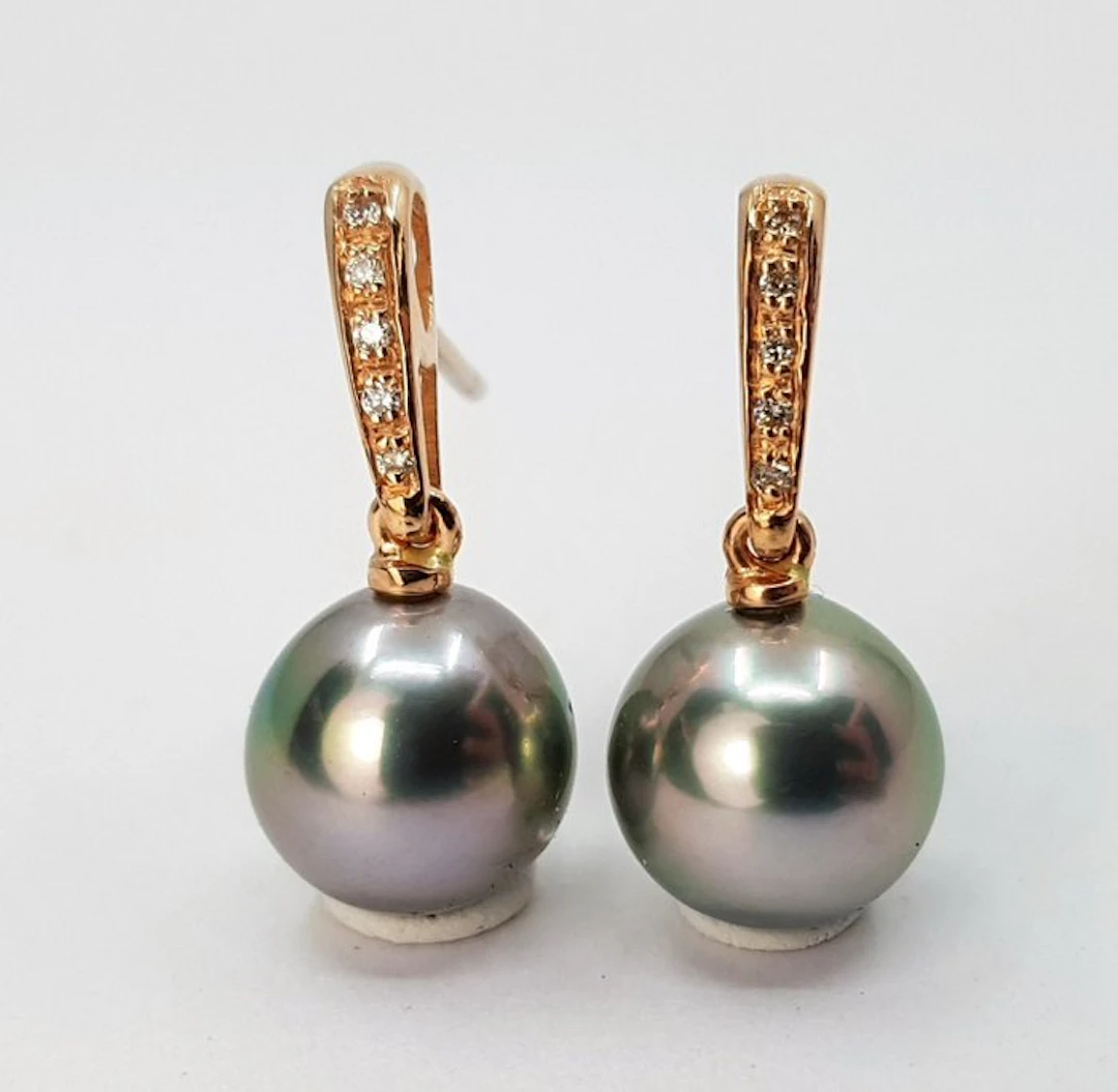 Earrings - 14 kt. Rose gold - 0.08ct. tw. - 10x11mm Tahitian Pearls
