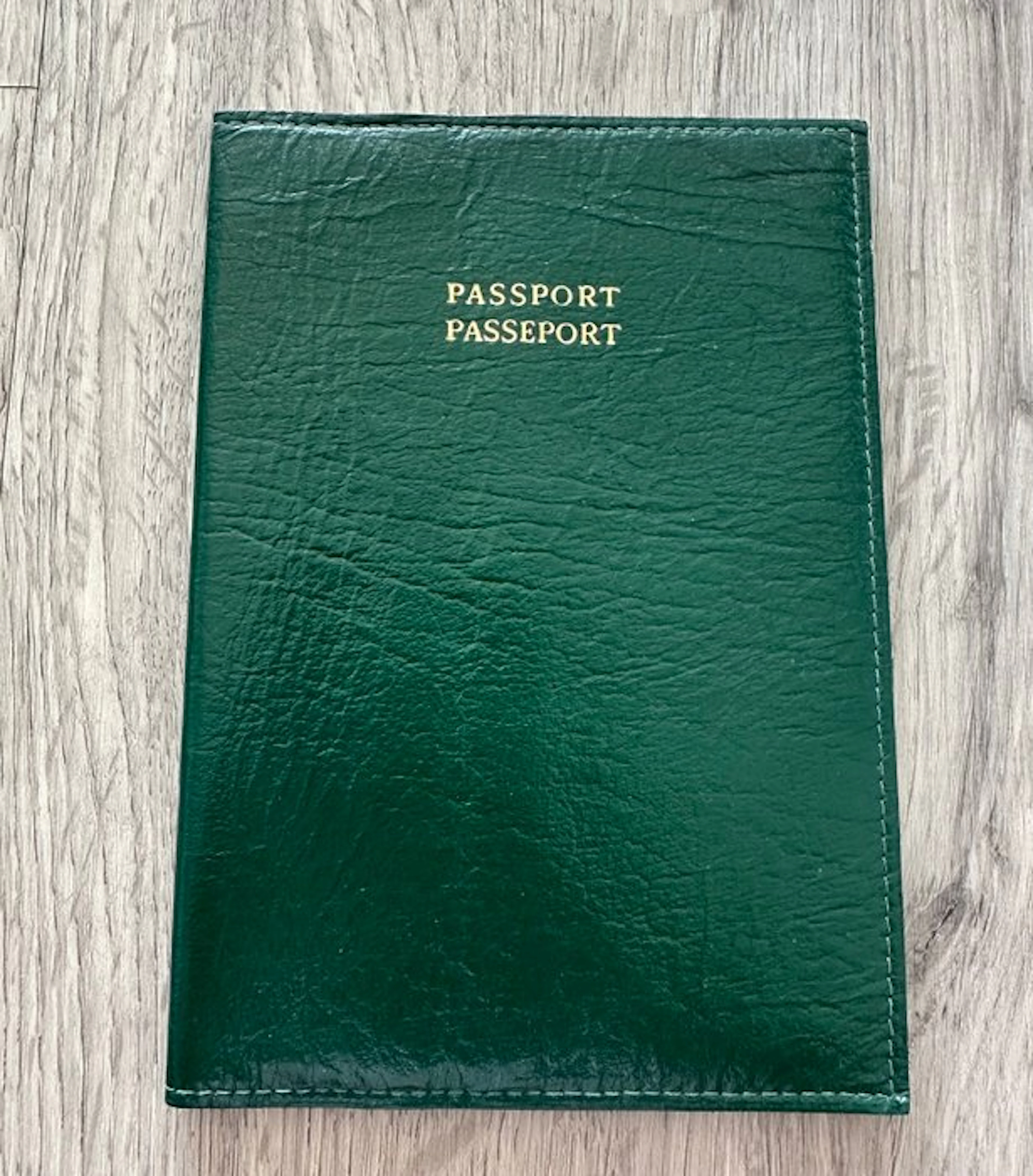 Rolex - 11,5 x 16,5 Cm / Big size. - Passport Holder “Big Logo”