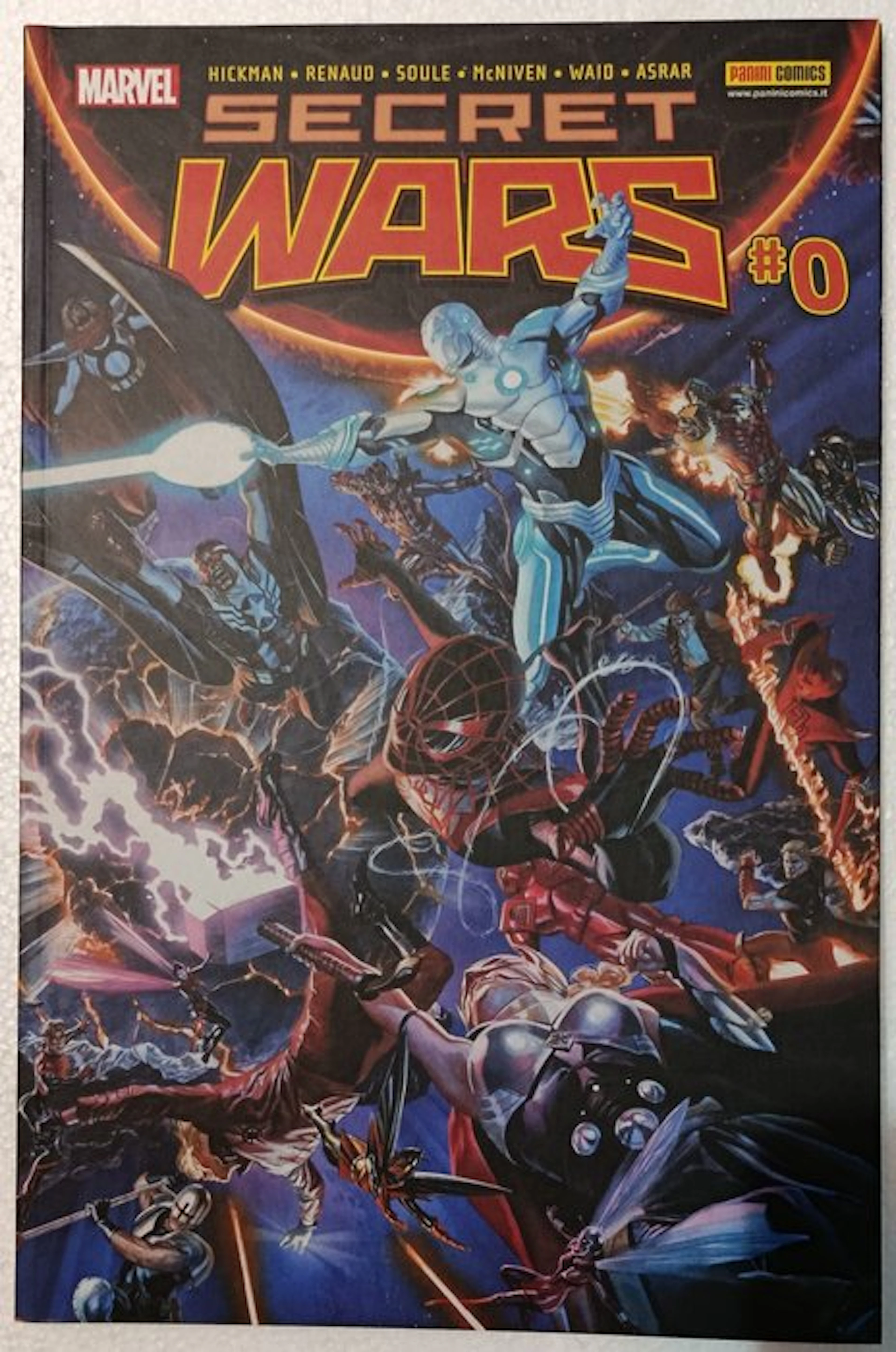 Secret Wars - Secret Wars - 10 Comic - First edition - 2015/2016