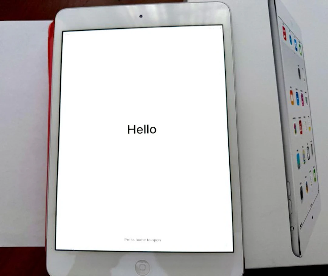 Apple iPad Mini 2 - Laptop (1) - In original box