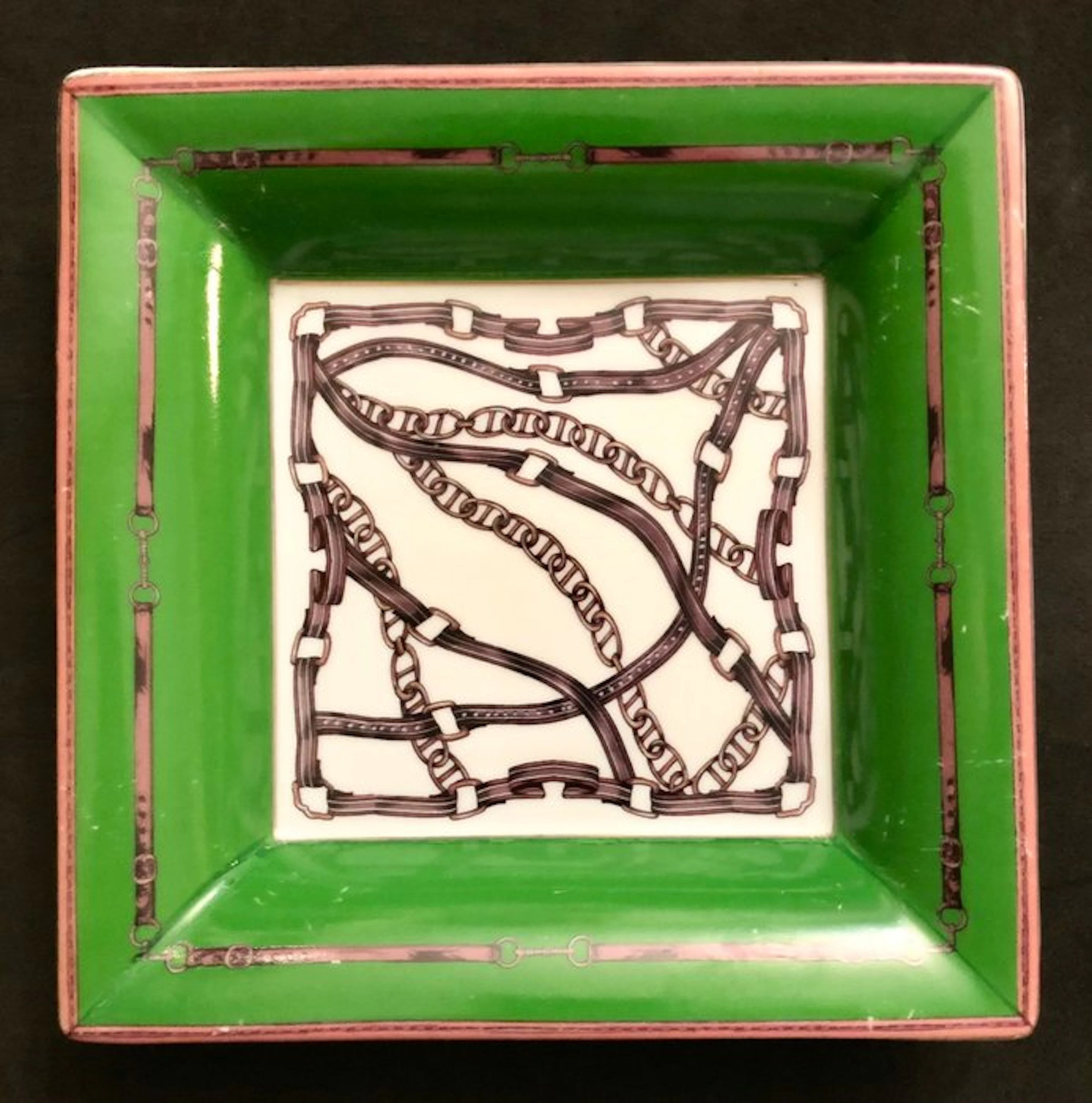 Ashtray - A large