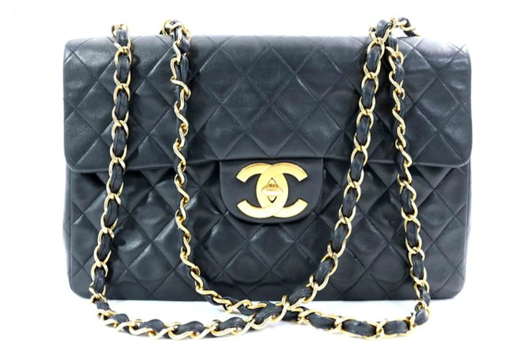 Chanel - Timeless Classic Flap Medium - Shoulder bag