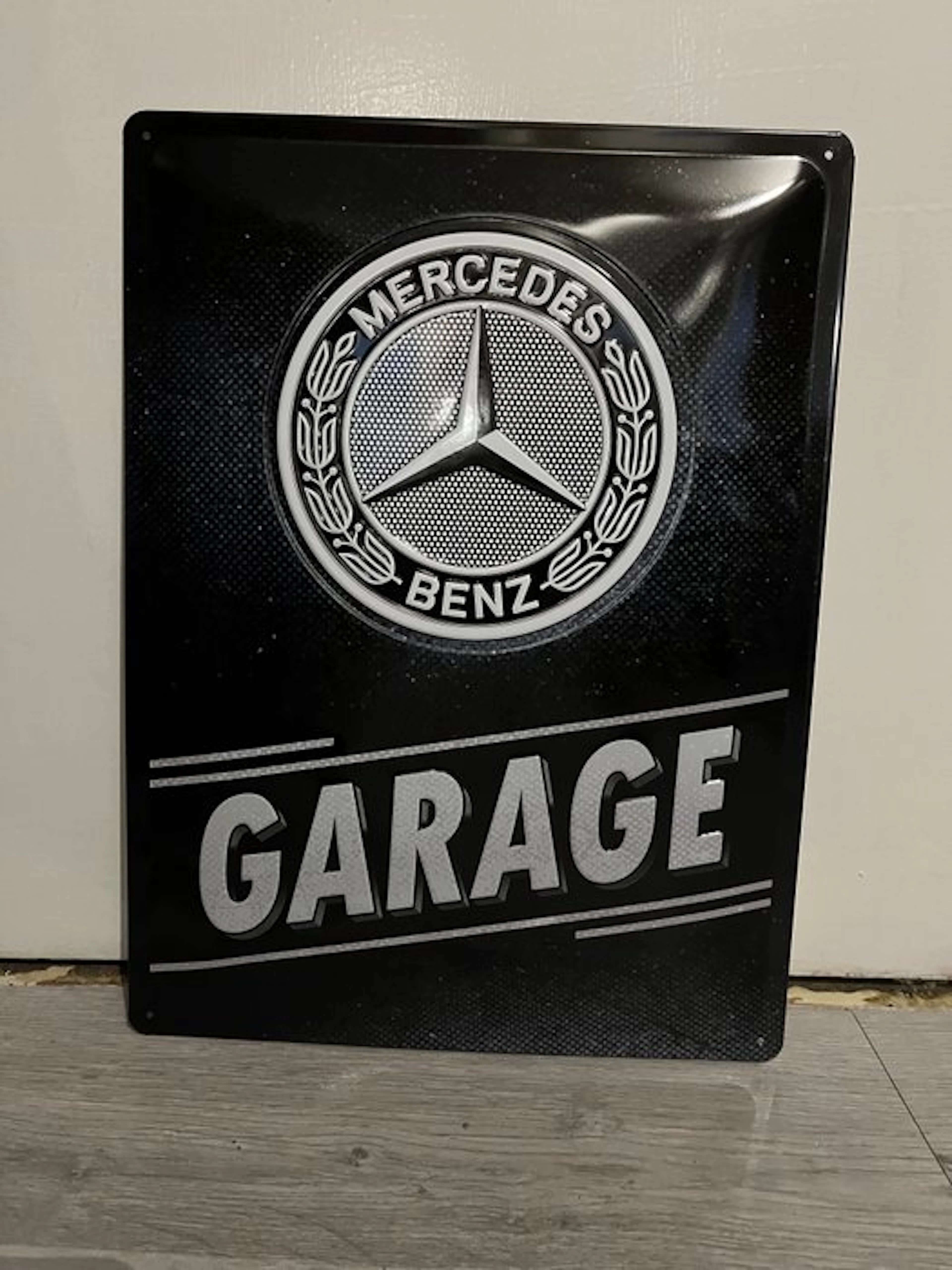 Mercedes-Benz garage - Sign - Metal