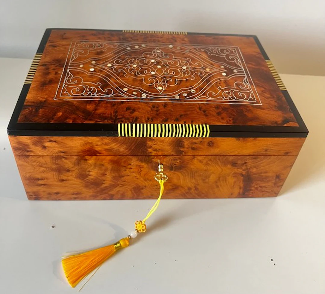 Jewellery box - Thuya