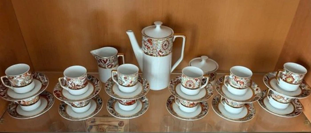Limoges - Coffee set for 12 (12) - Porcelain - Elegant coffee service
