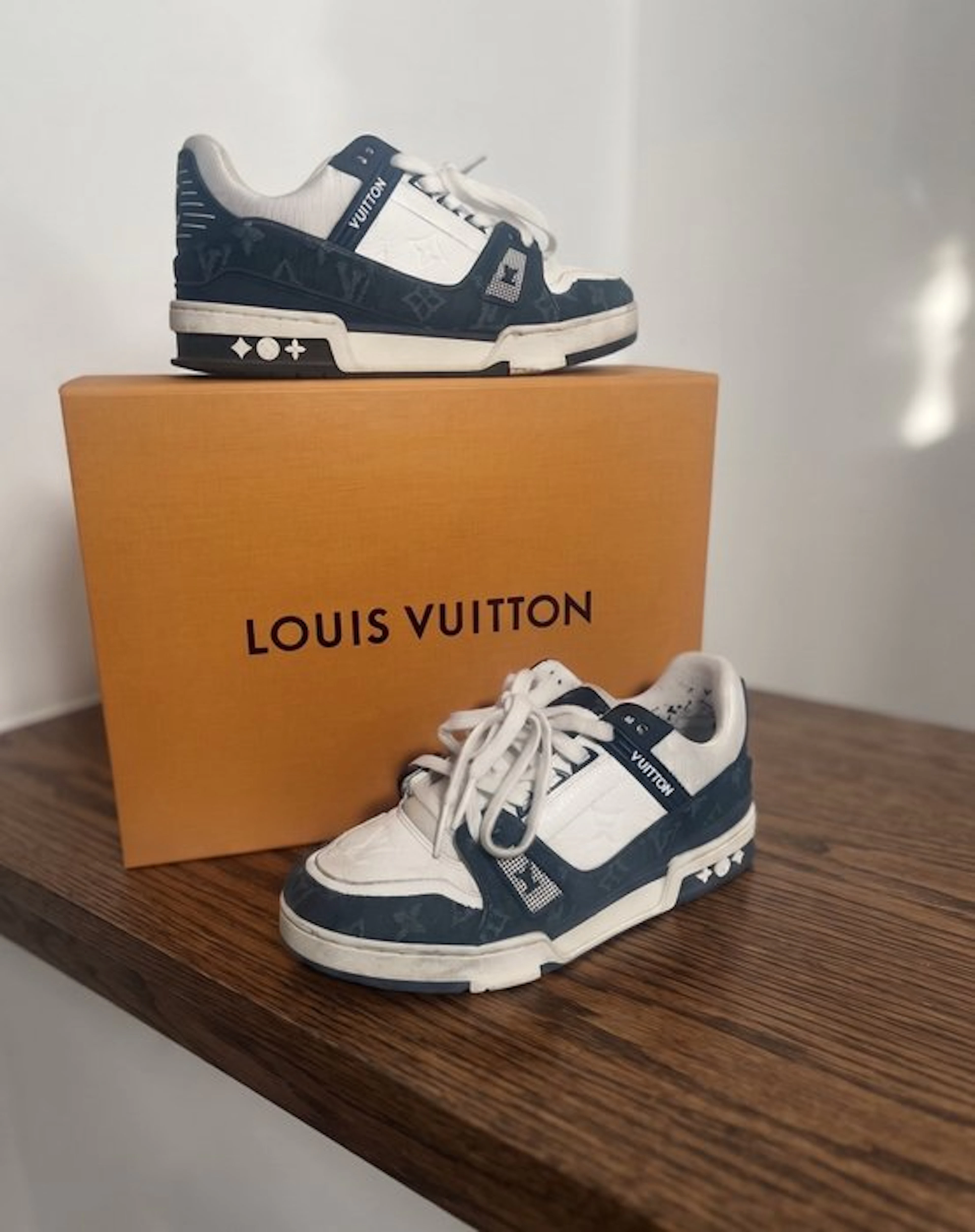 Louis Vuitton - Trainer - Sneakers - Size: EU 39