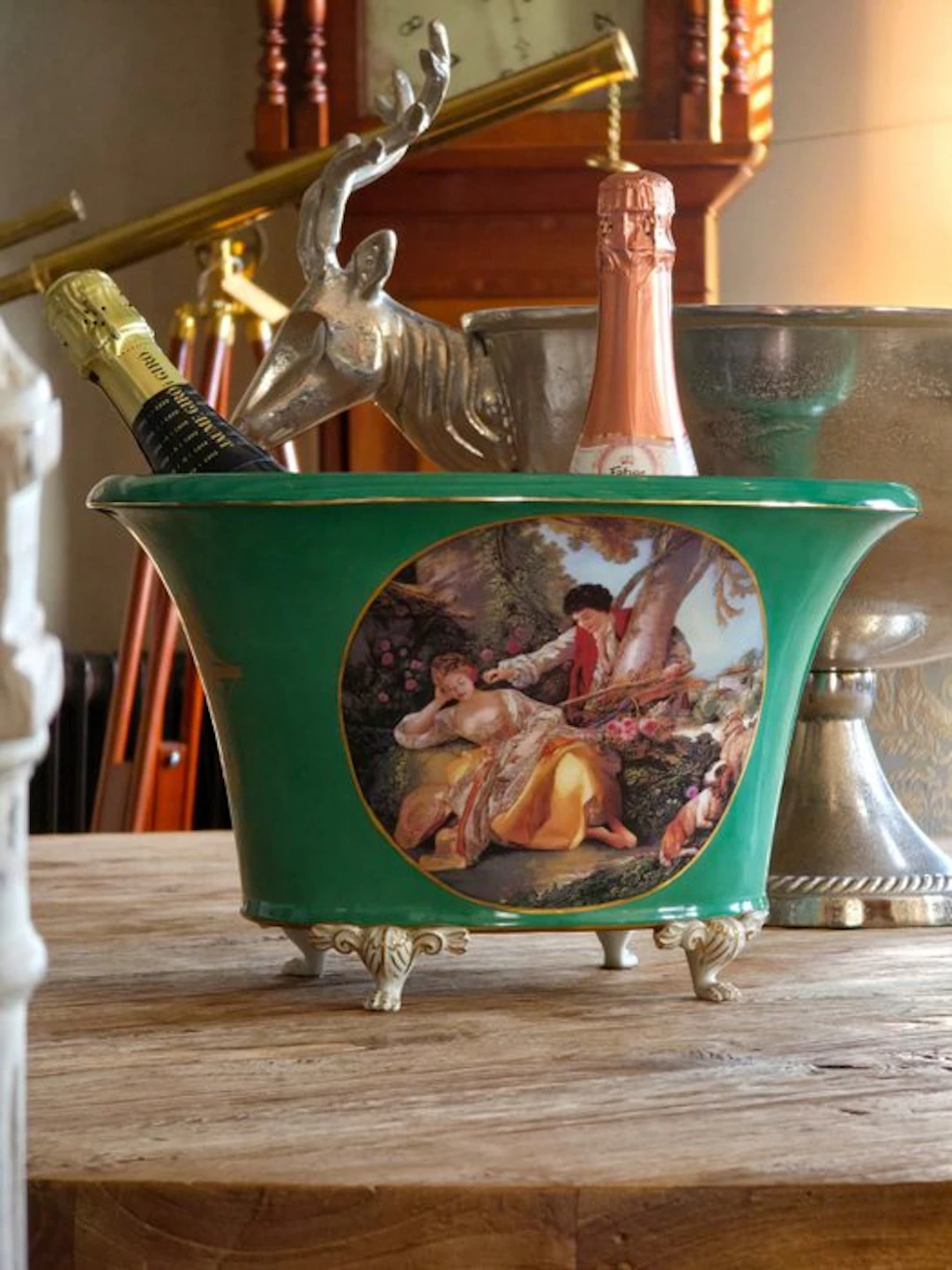 Wine cooler - Porcelain - Oval coupe, Sèvres style.