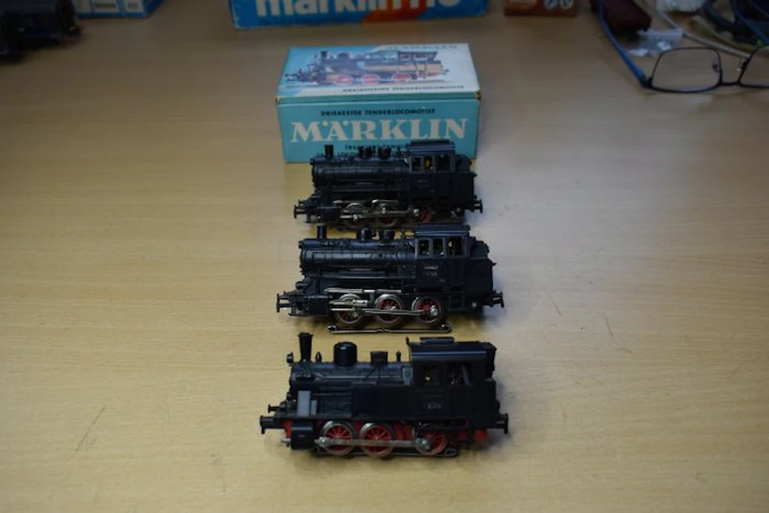 Märklin H0 - 3000 en 3029 - Model train locomotive (3) - 3 nice