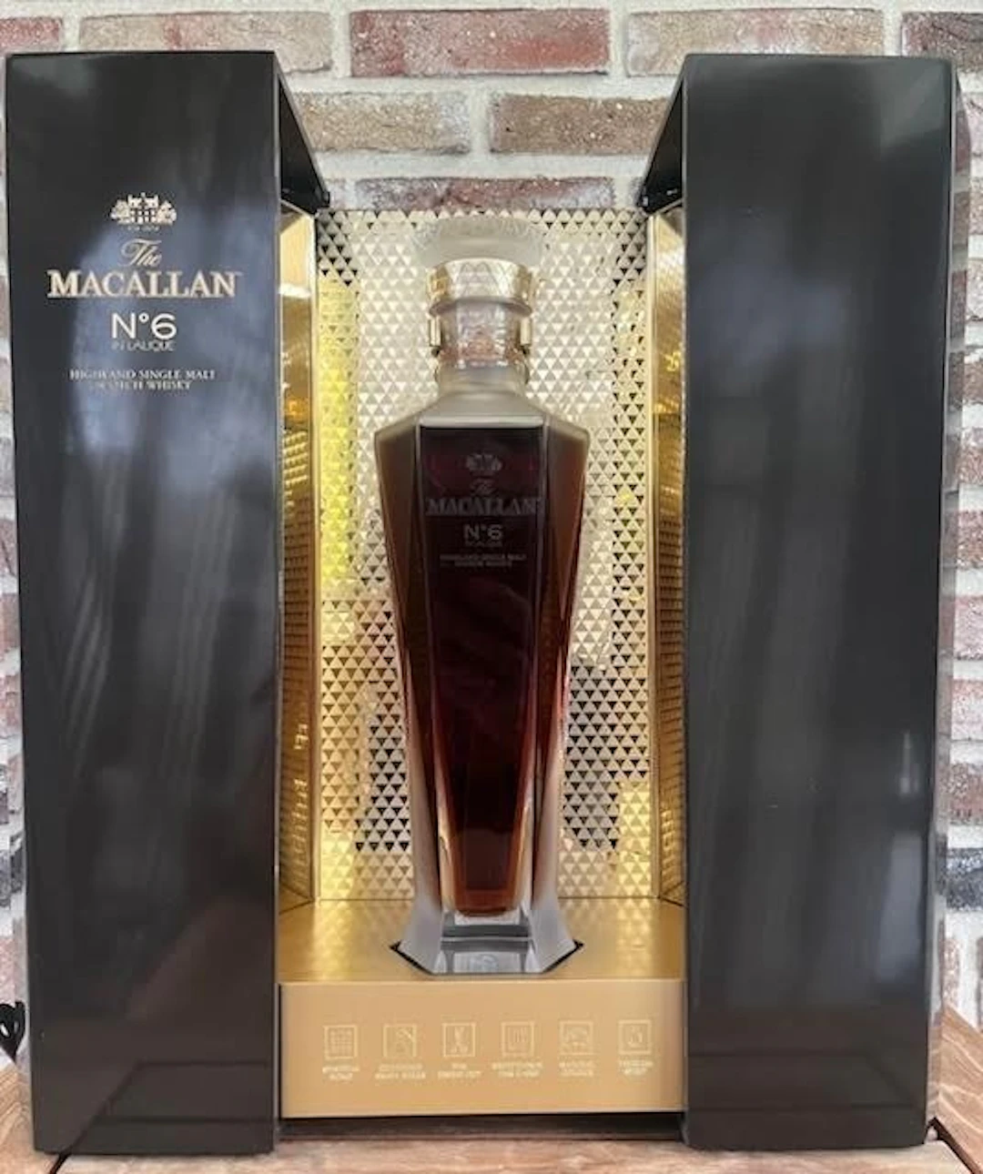 Macallan N°6 in Lalique - 700ml