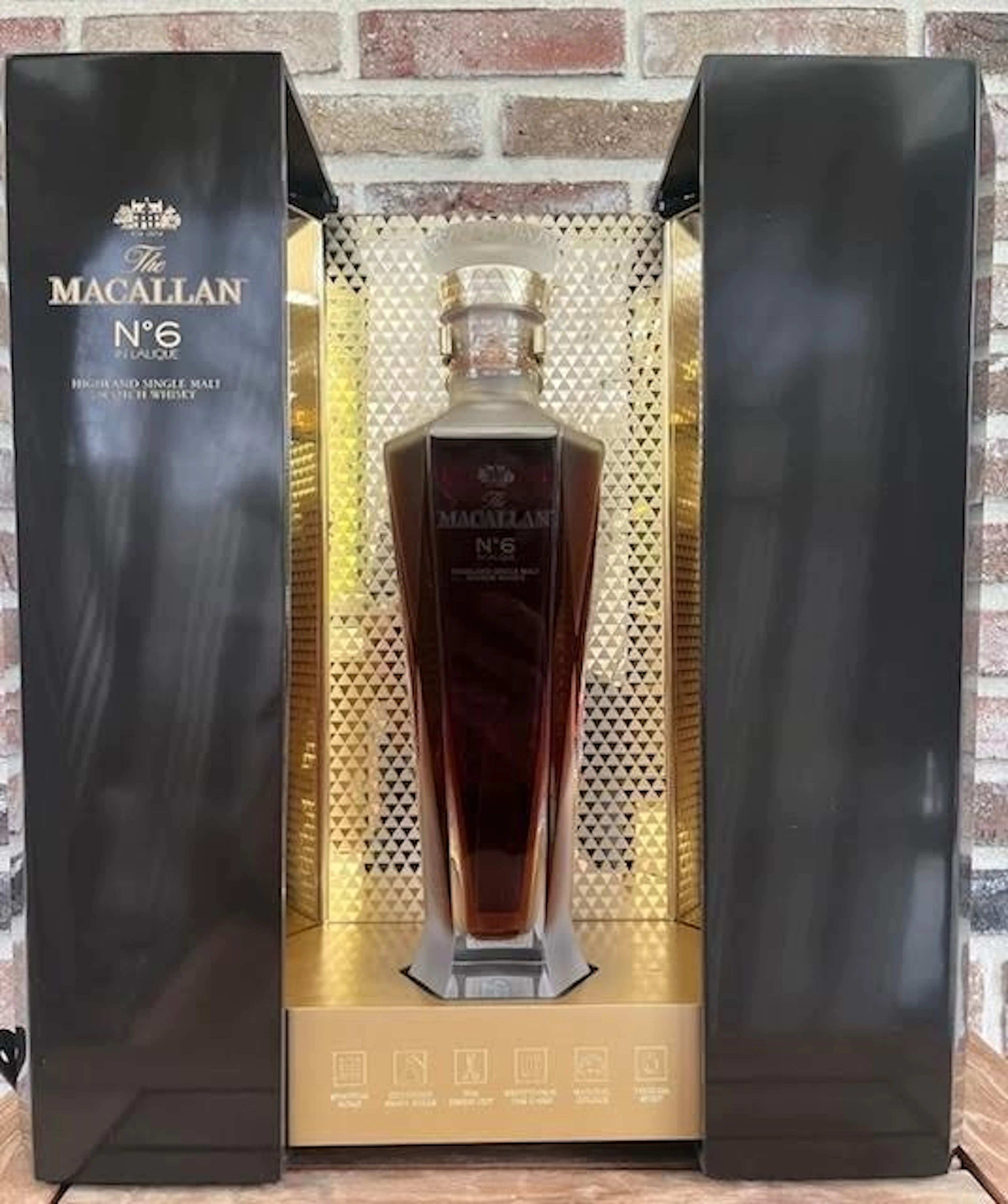Macallan N°6 in Lalique - 700ml
