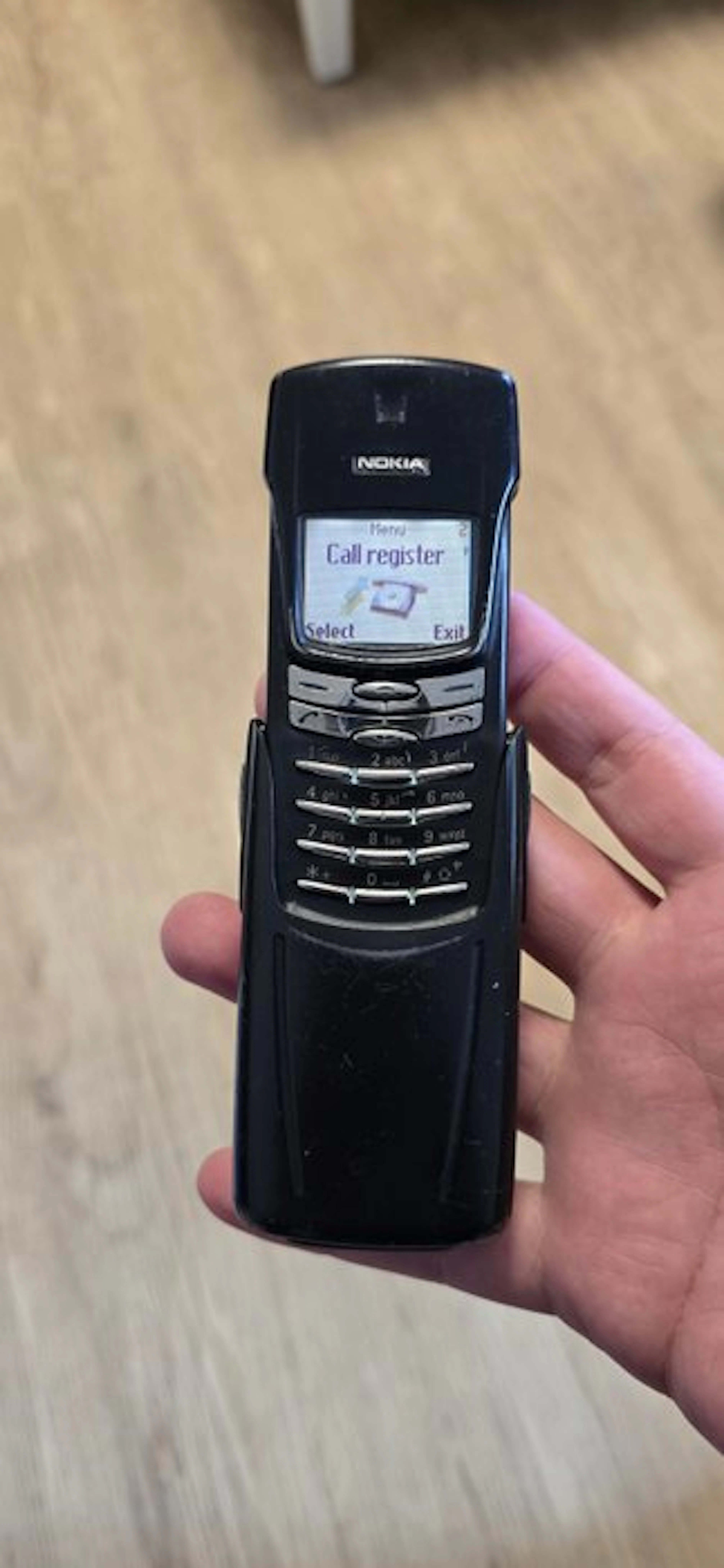 Nokia 8910i - Mobile phone