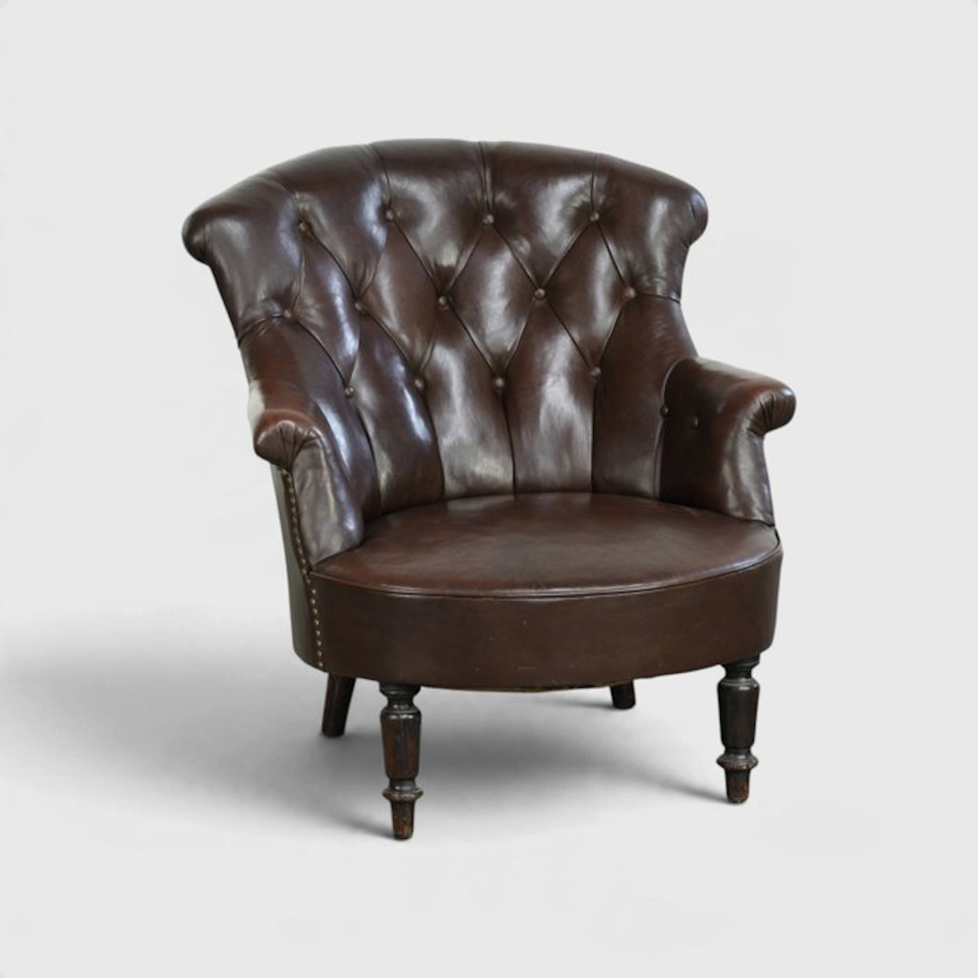 Armchair - Rundleer - Antique Chesterfield
