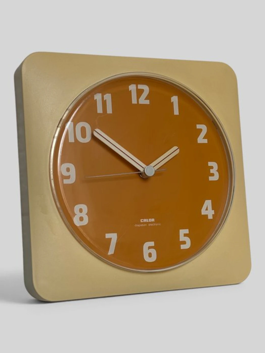 Wall Clock - Calor 34.07 – Space Age Tuning Fork Wall Clock – JECO Japan / Lic