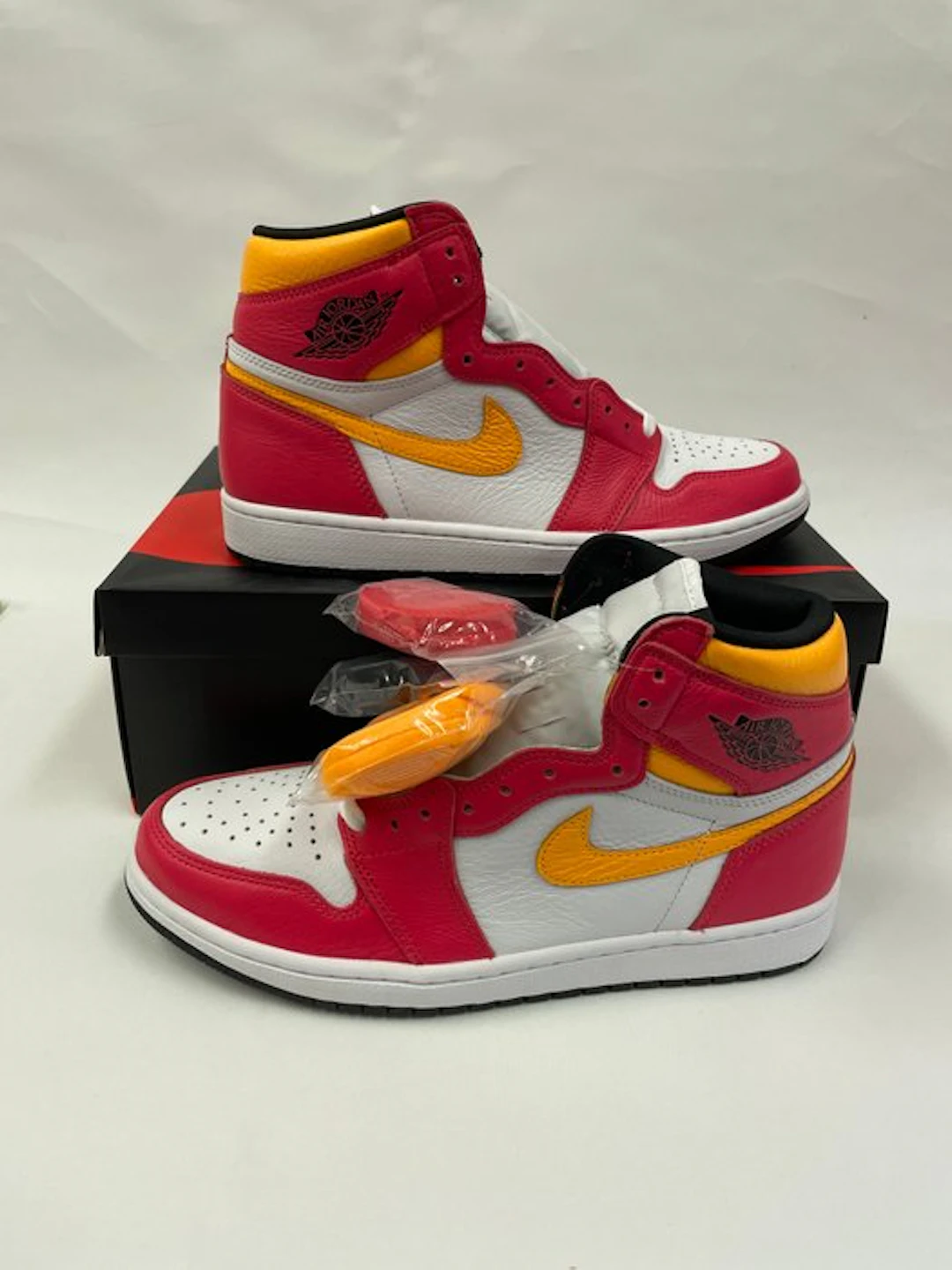 Nike - Air Jordan 1 High - Sneakers - Size: EU 44
