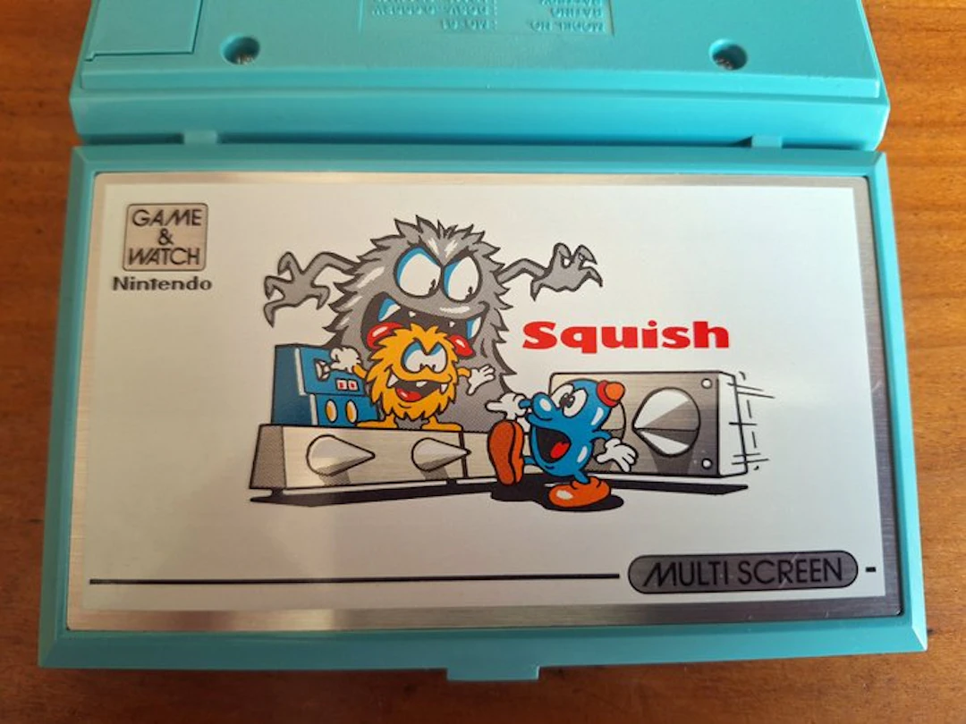 Nintendo - Game & Watch - Multi Screen - Squish - Video game console