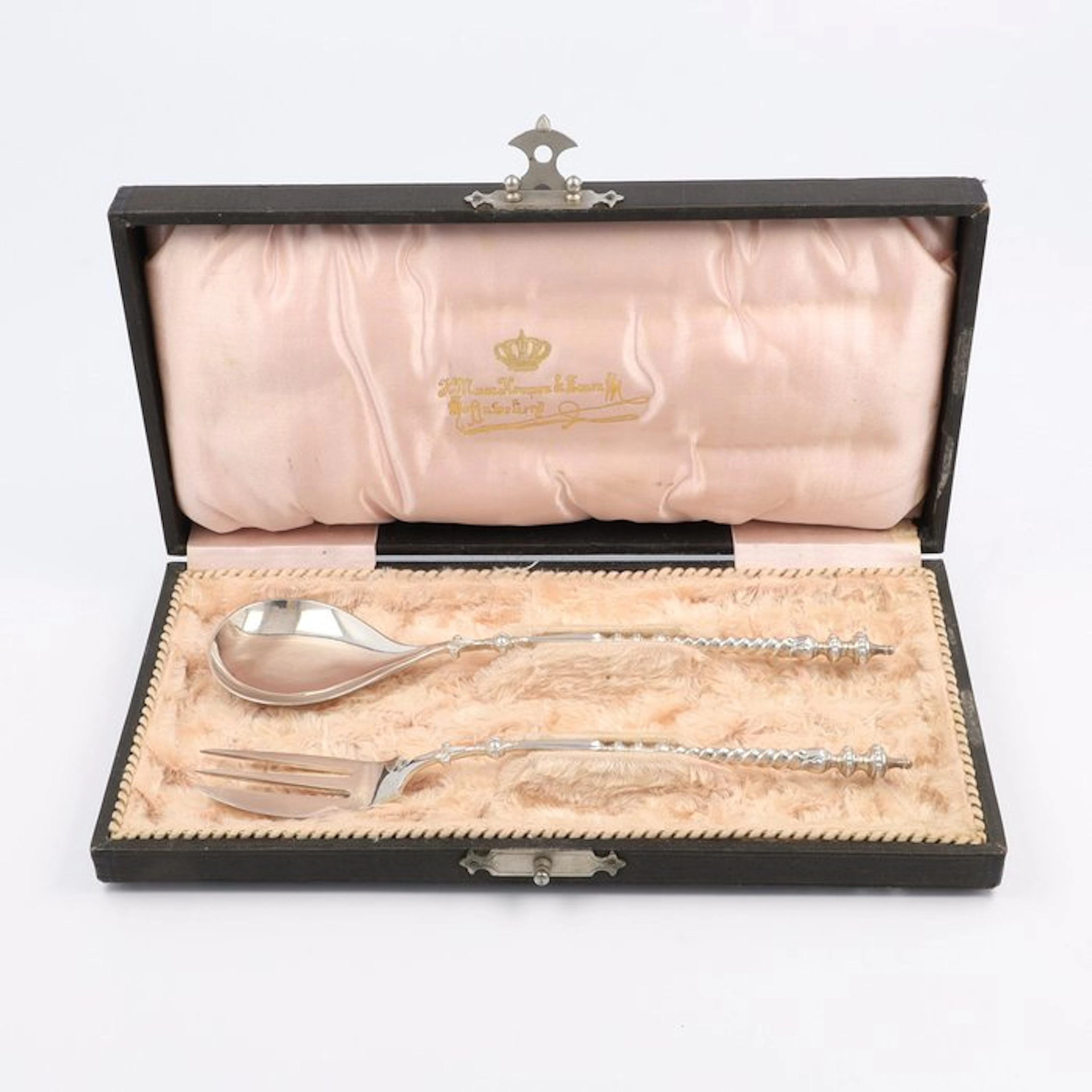 J.M. van Kempen. Gembercouvert. - Hors d'oeuvre set (2) - .833 silver