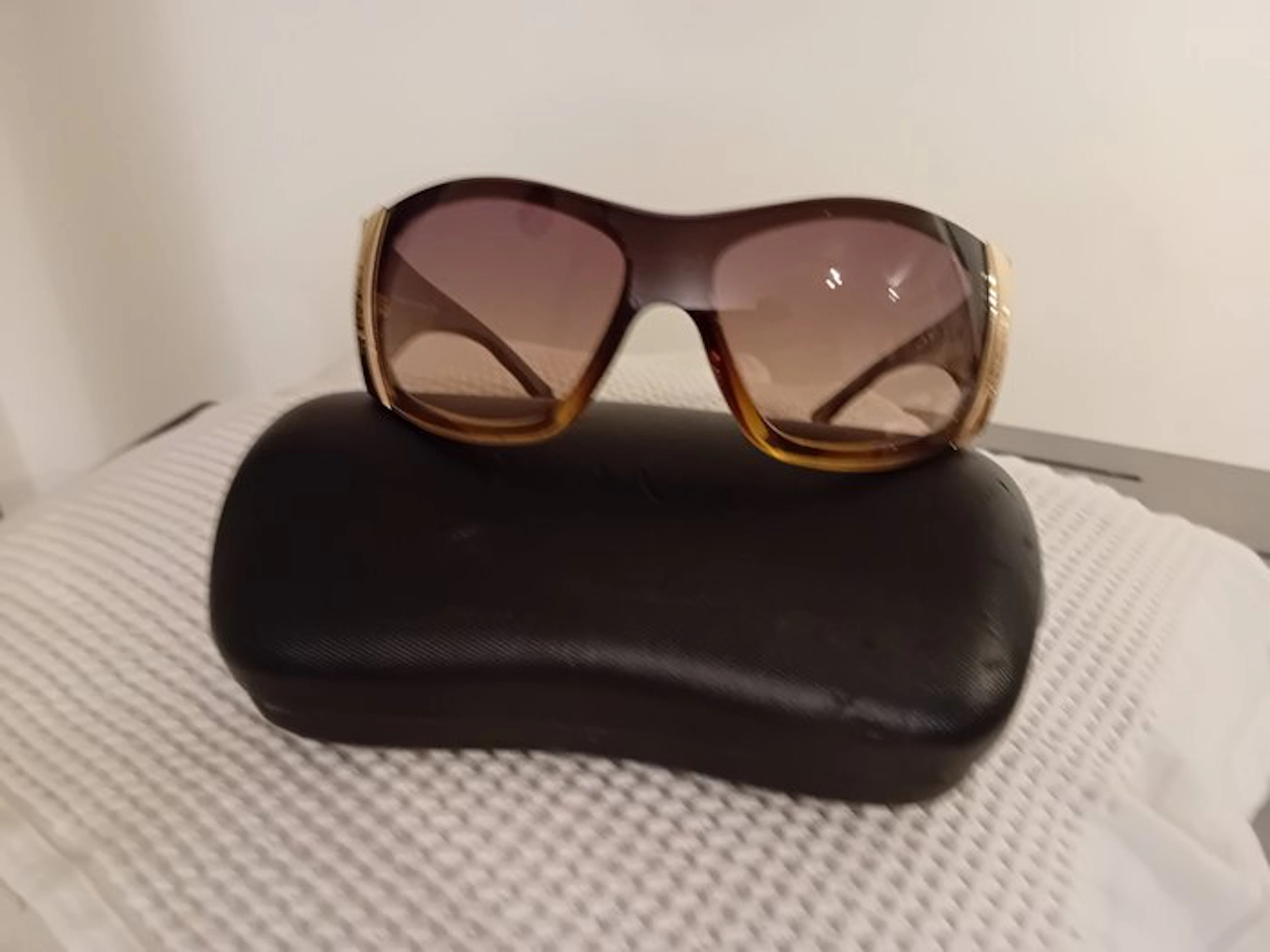 Chanel - Sunglasses