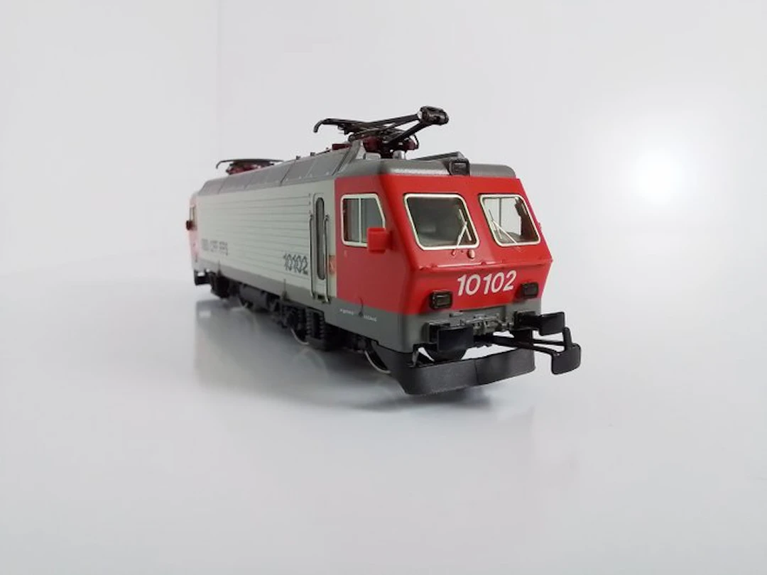 Märklin H0 - 3323 - Electric locomotive (1) - Electric locomotive Re 4/4 - SBB