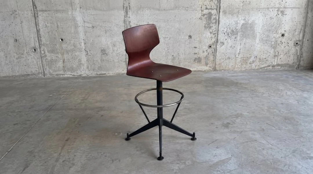 Stool - Wood - Industrial 1950-1960 - Vintage Industrial Stool