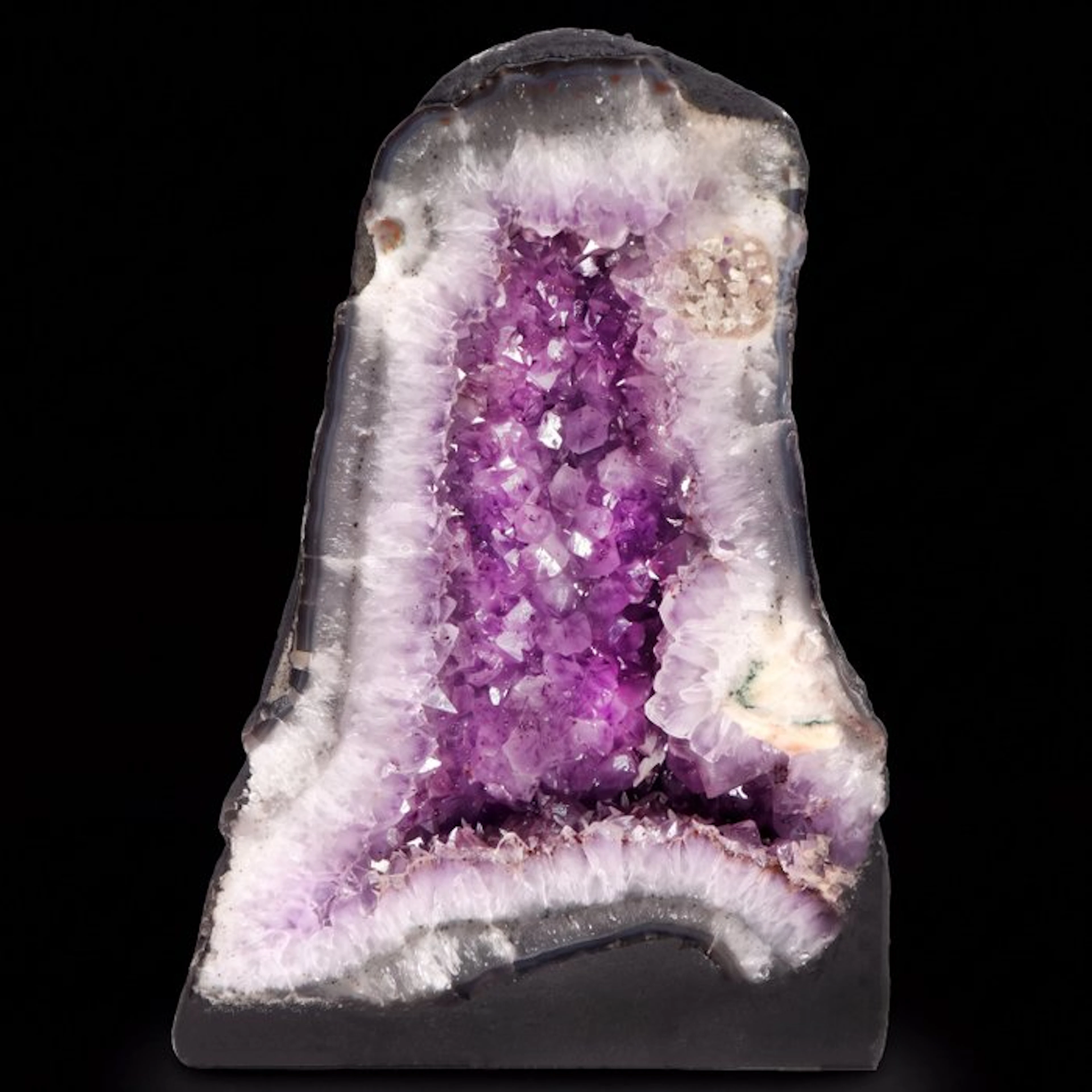 Vivid Amethyst - 35x25x16 cm - Geode- 12.9 kg