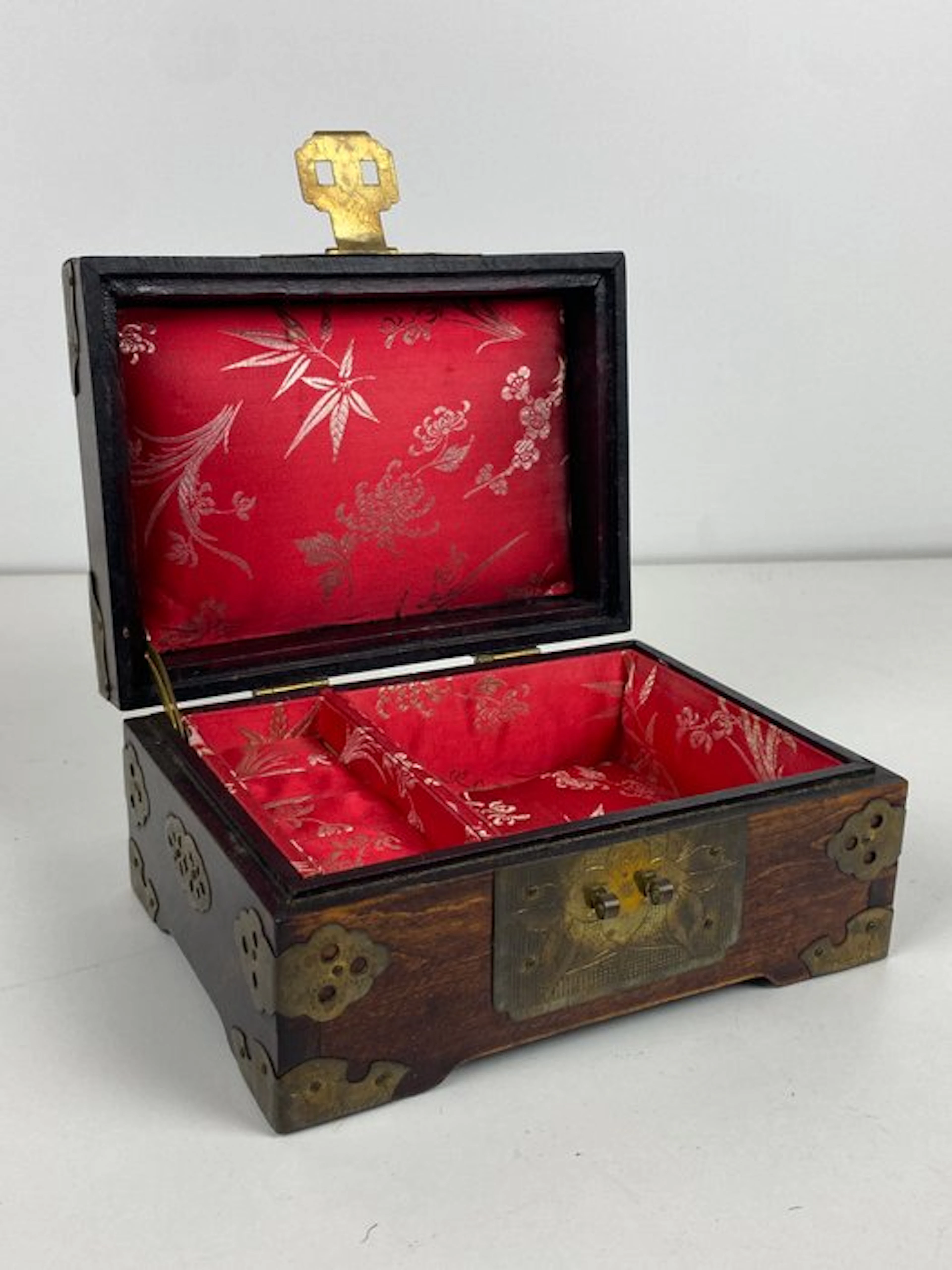 Box - Jade, Wood